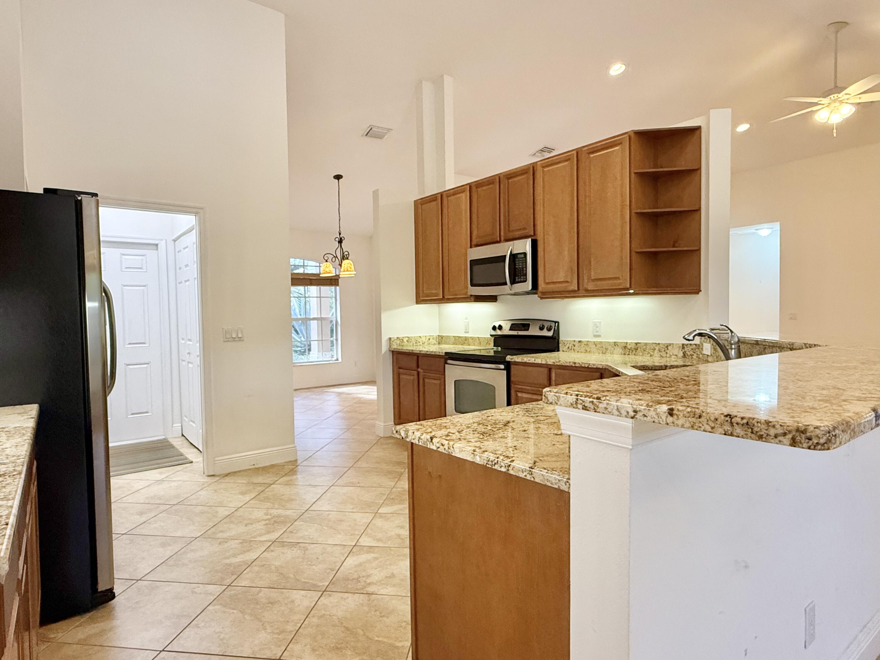 MLS #R11150156 image #7