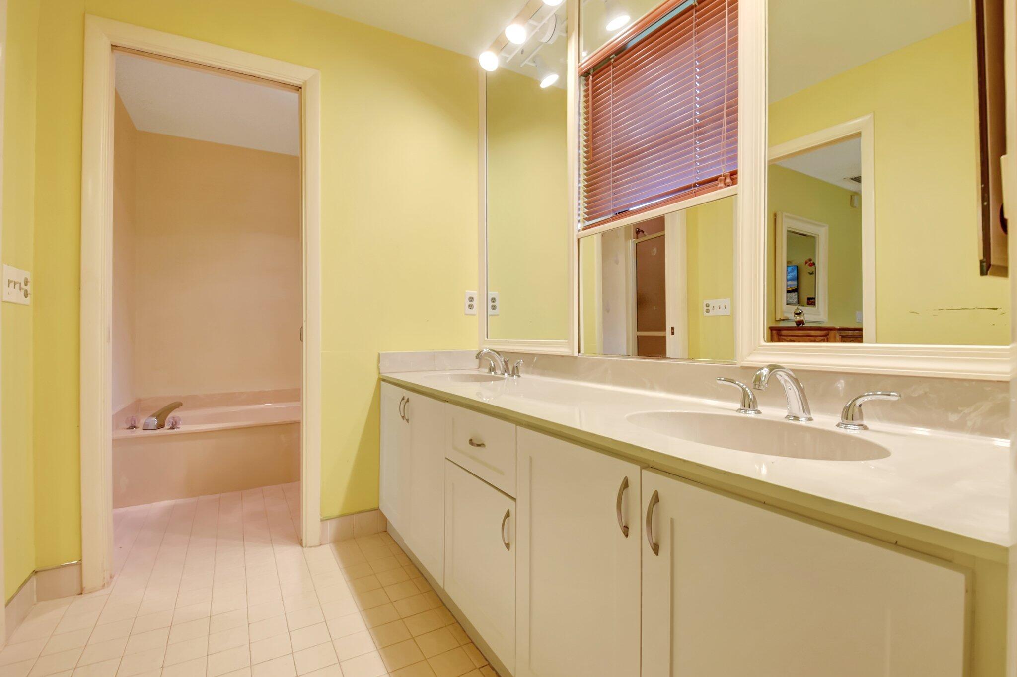 MLS #R11150548 image #25