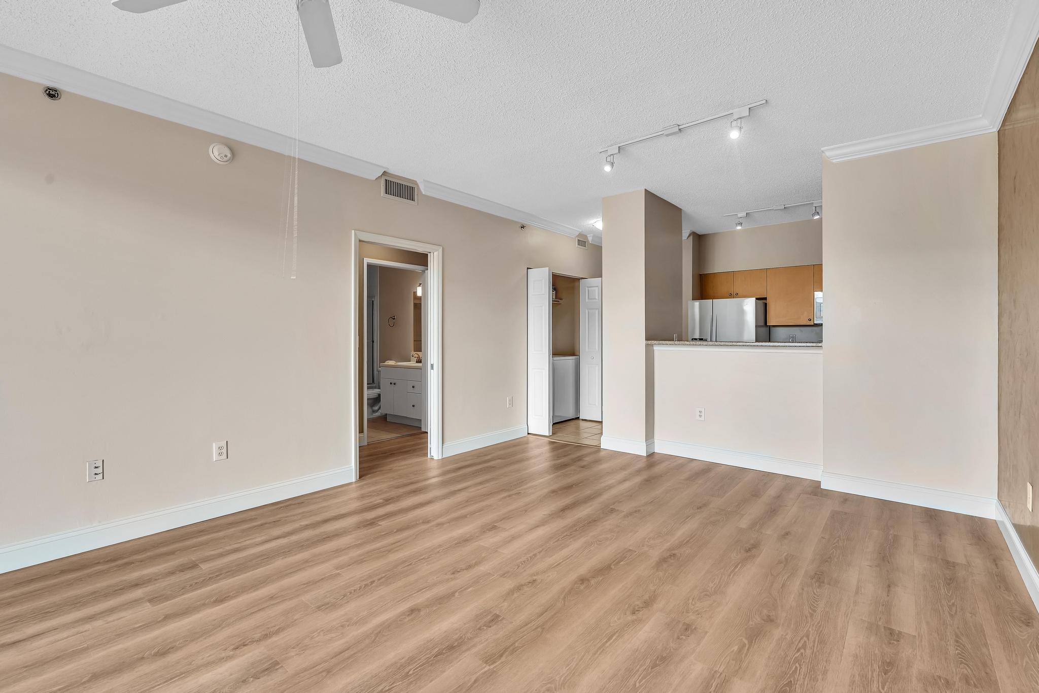 MLS #R11150617 image #8