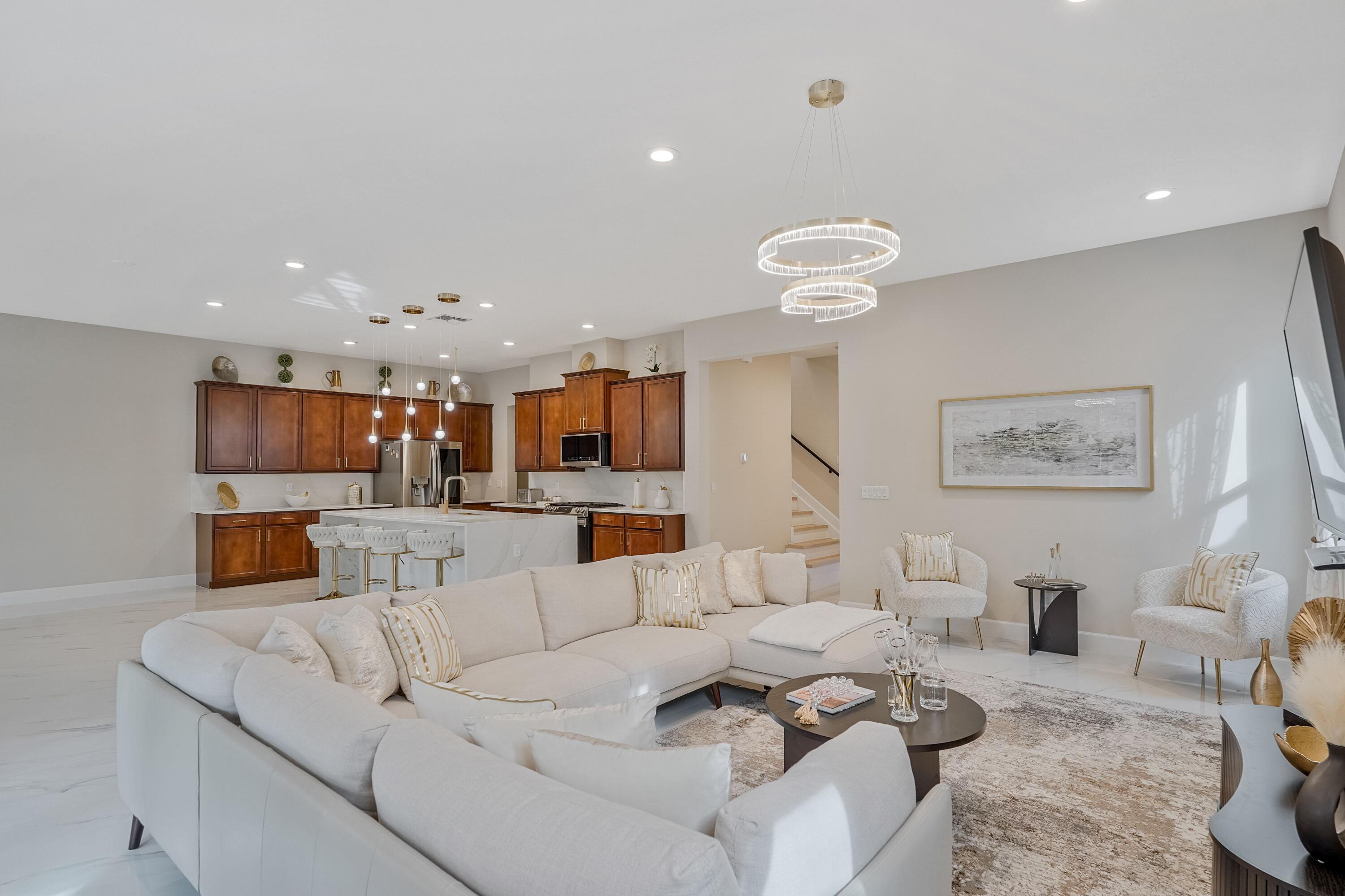 MLS #R11150743 image #5