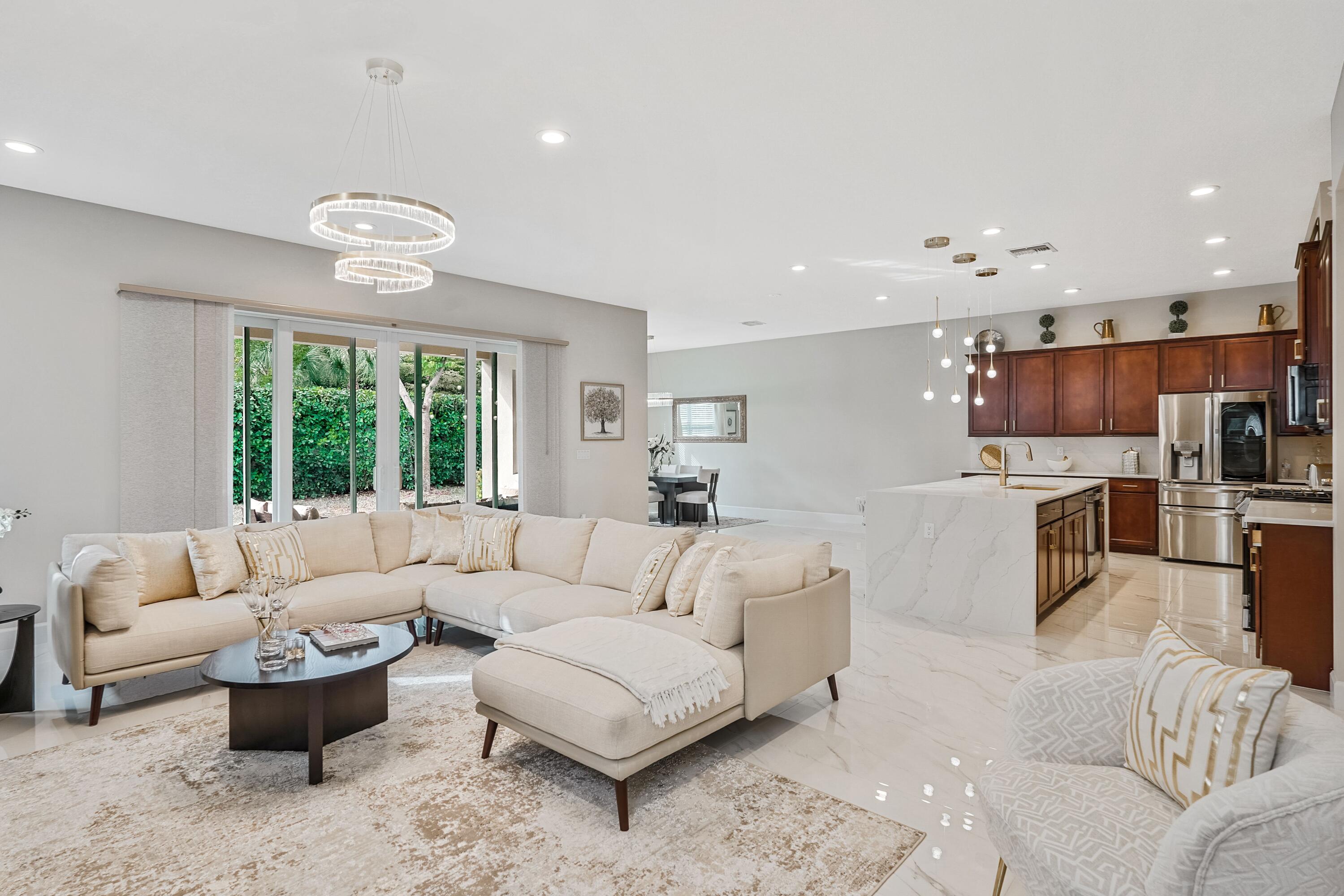 MLS #R11150743 image #6