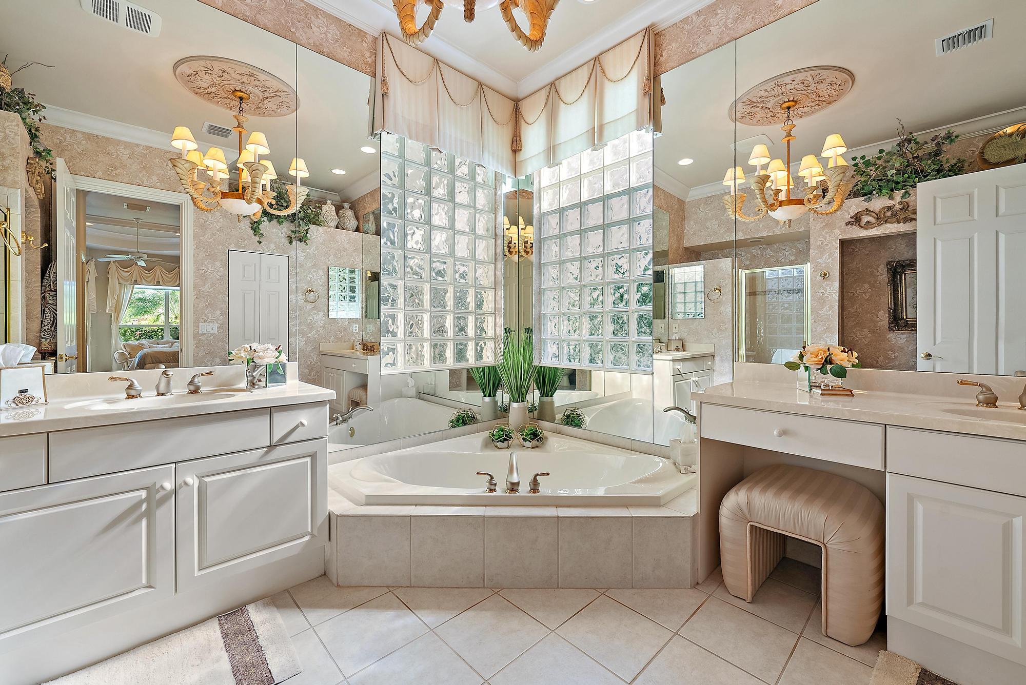 MLS #R11150775 image #21