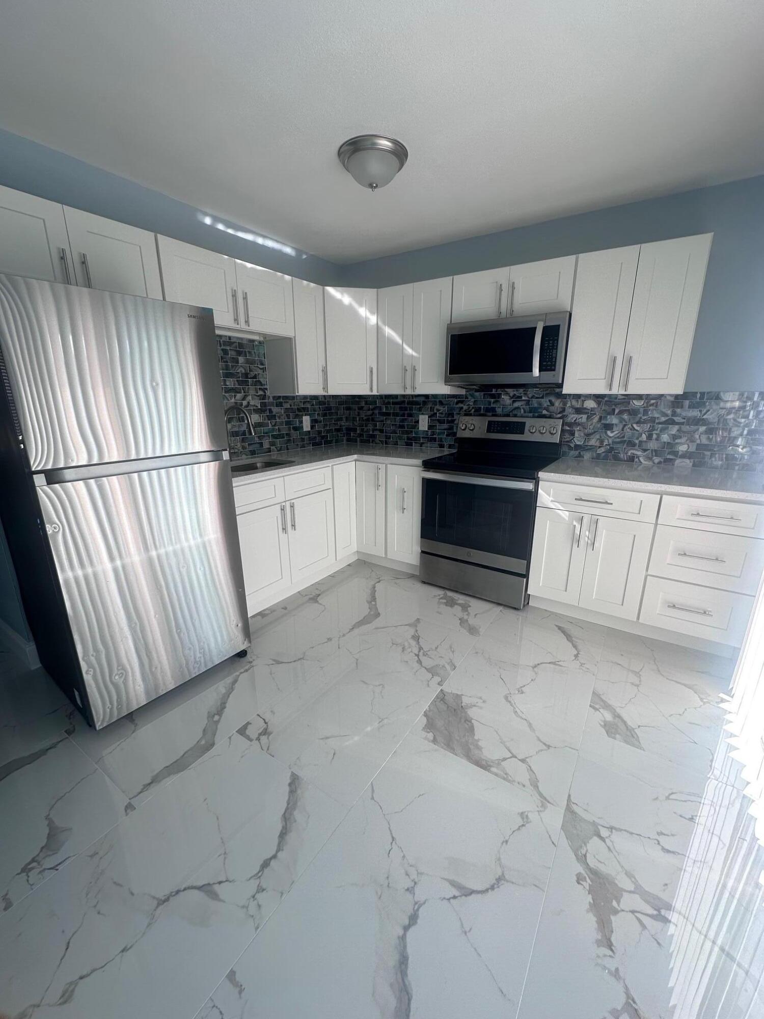 MLS #R11150785 image #10