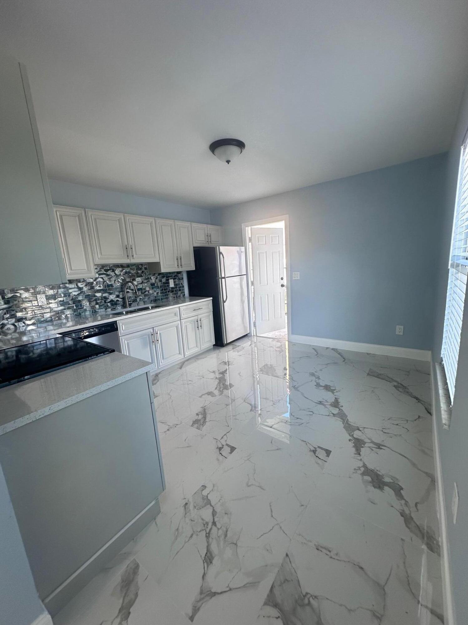 MLS #R11150785 image #3