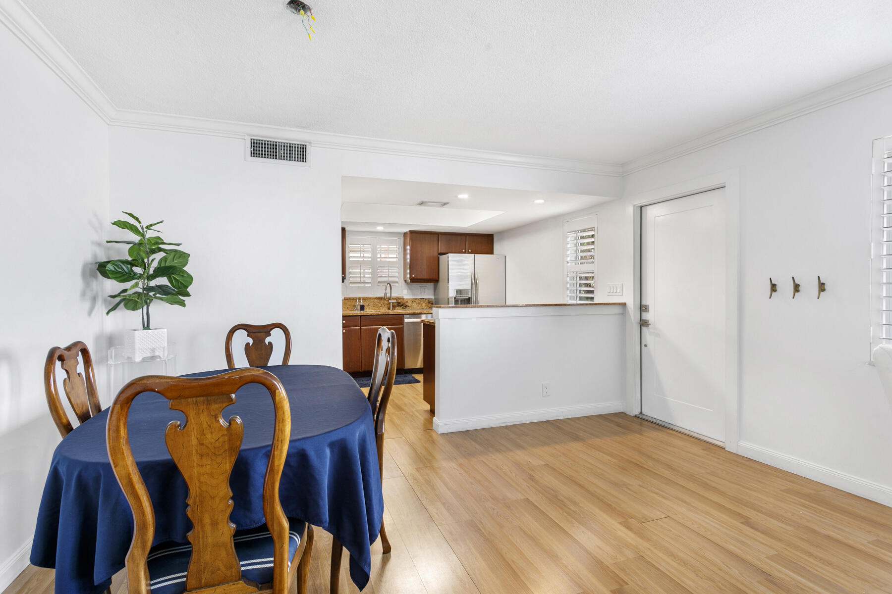 MLS #R11150851 image #10