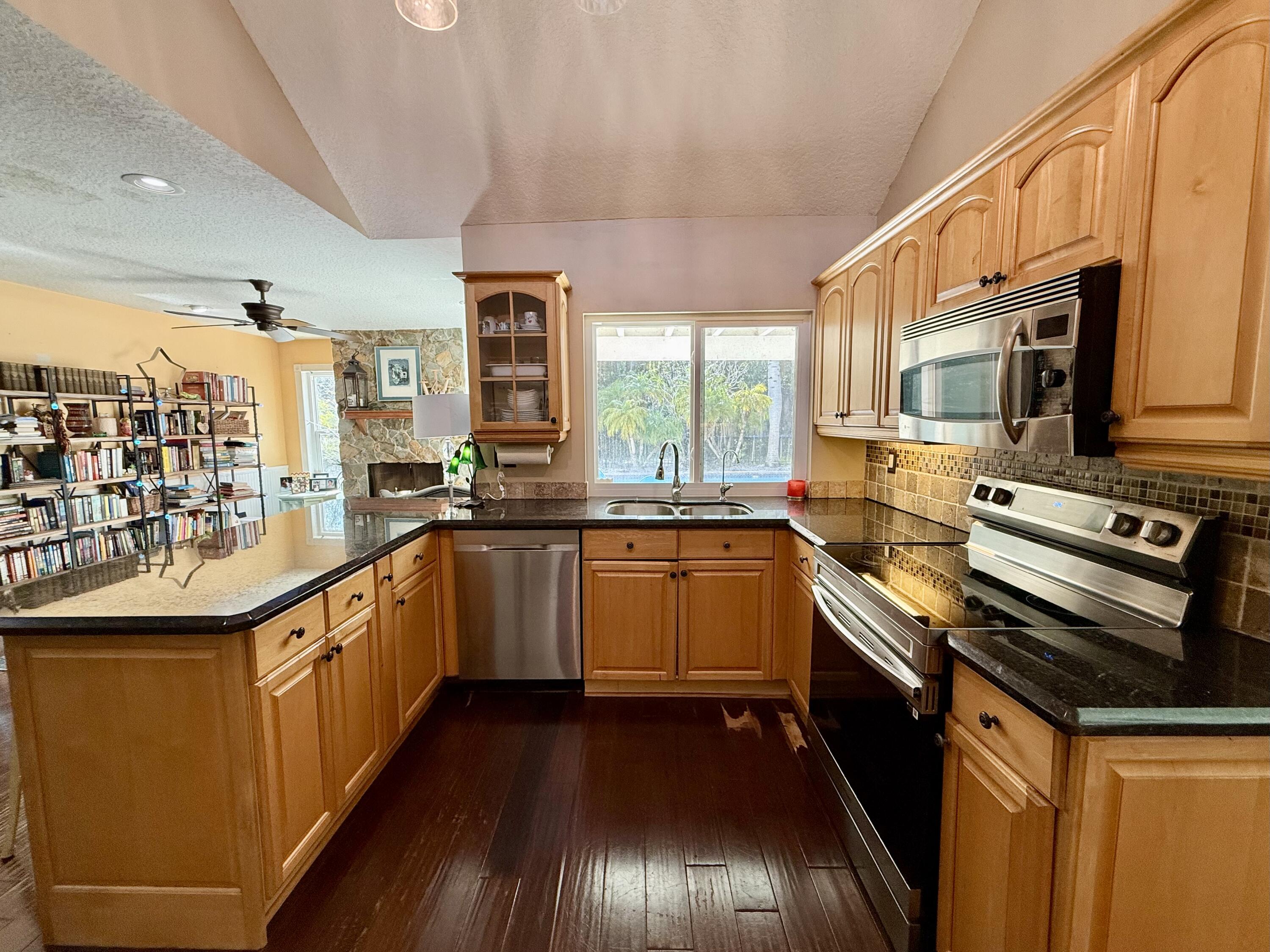 MLS #R11151049 image #25