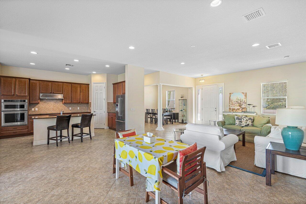 MLS #R11151099 image #12