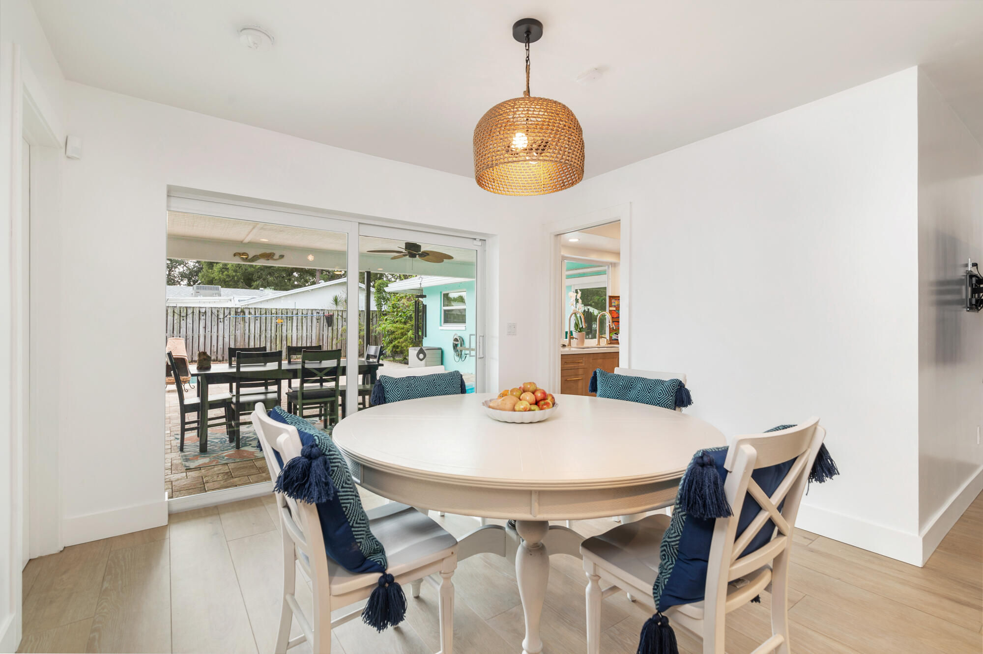 MLS #R11151572 image #3