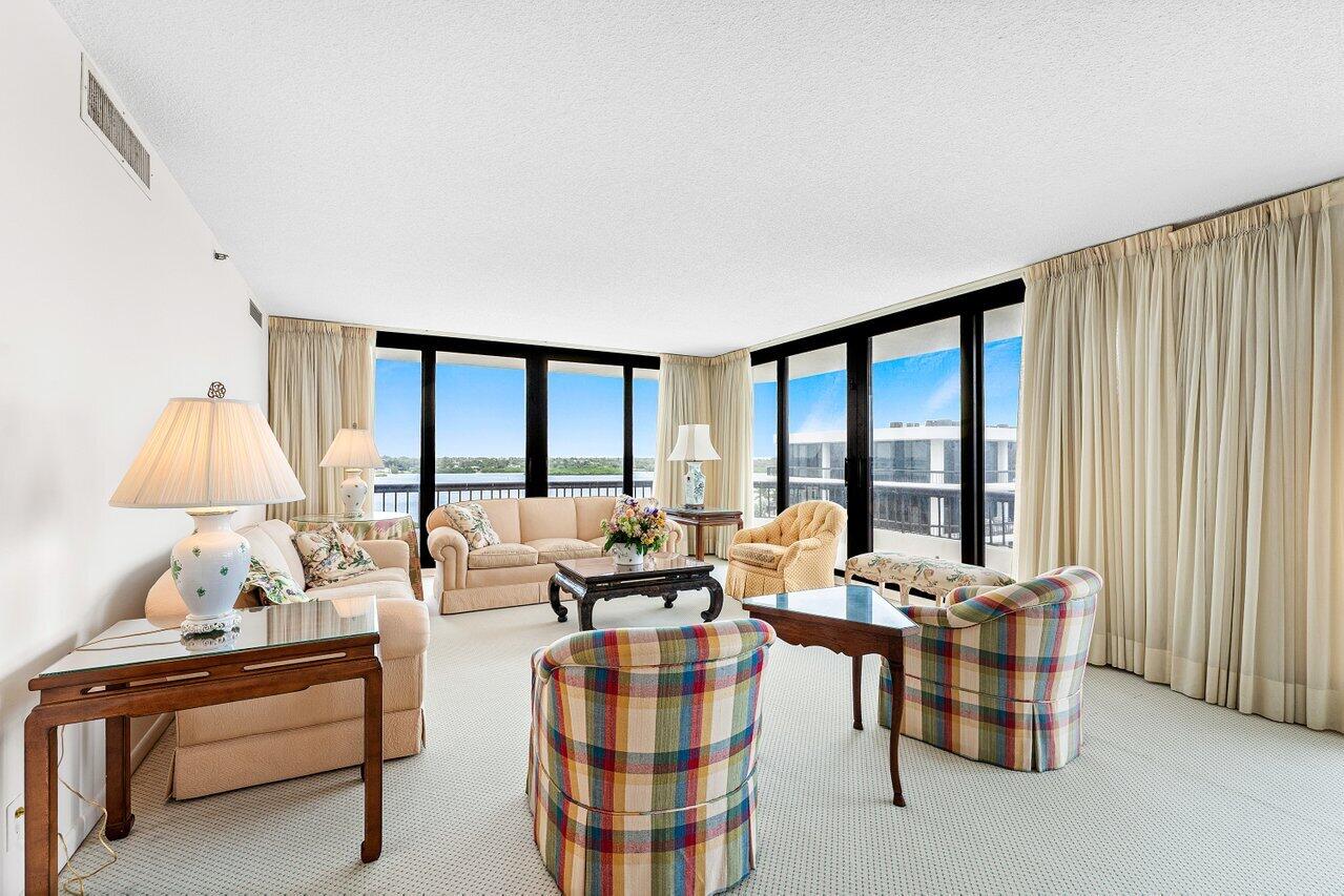 MLS #R11151575 image #13