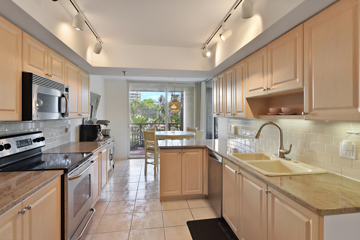 MLS #R11151675 image #8