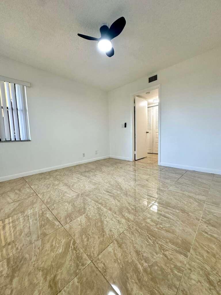 MLS #R11151687 image #13