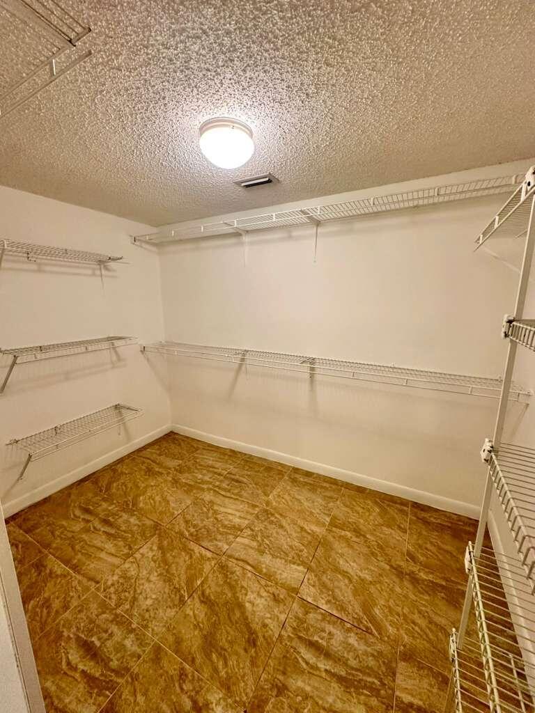 MLS #R11151687 image #26