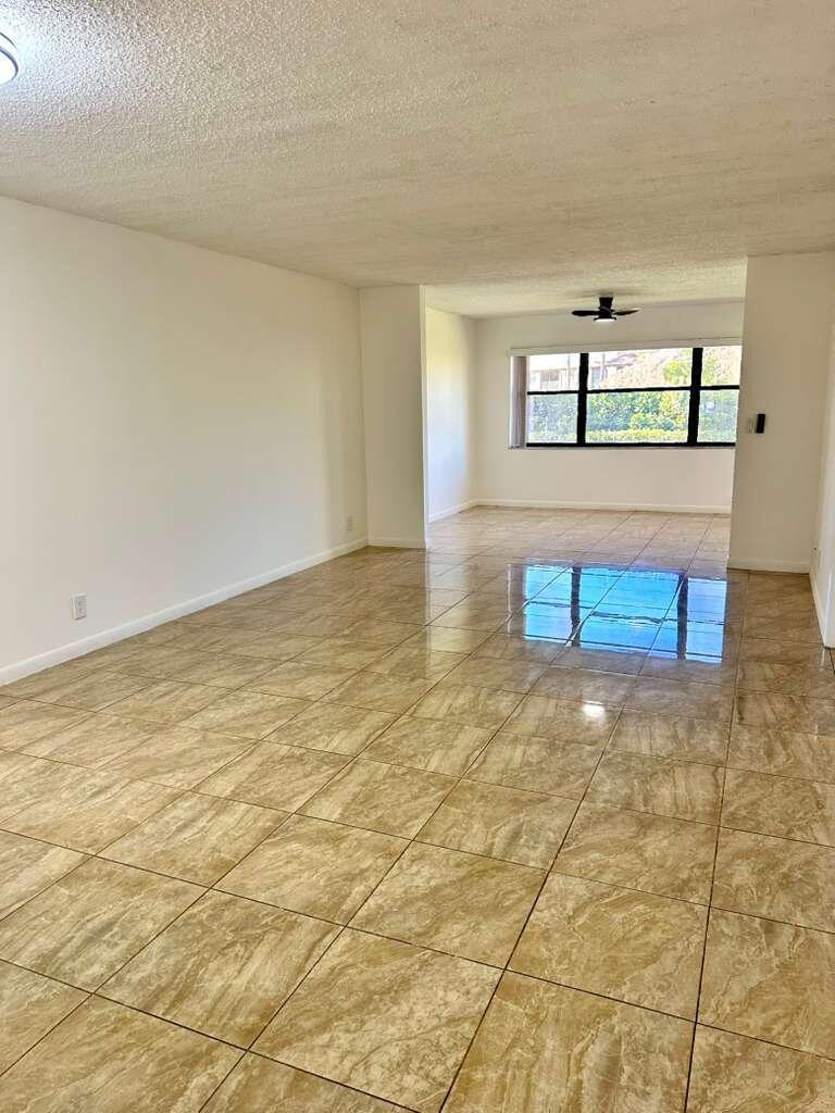 MLS #R11151687 image #9