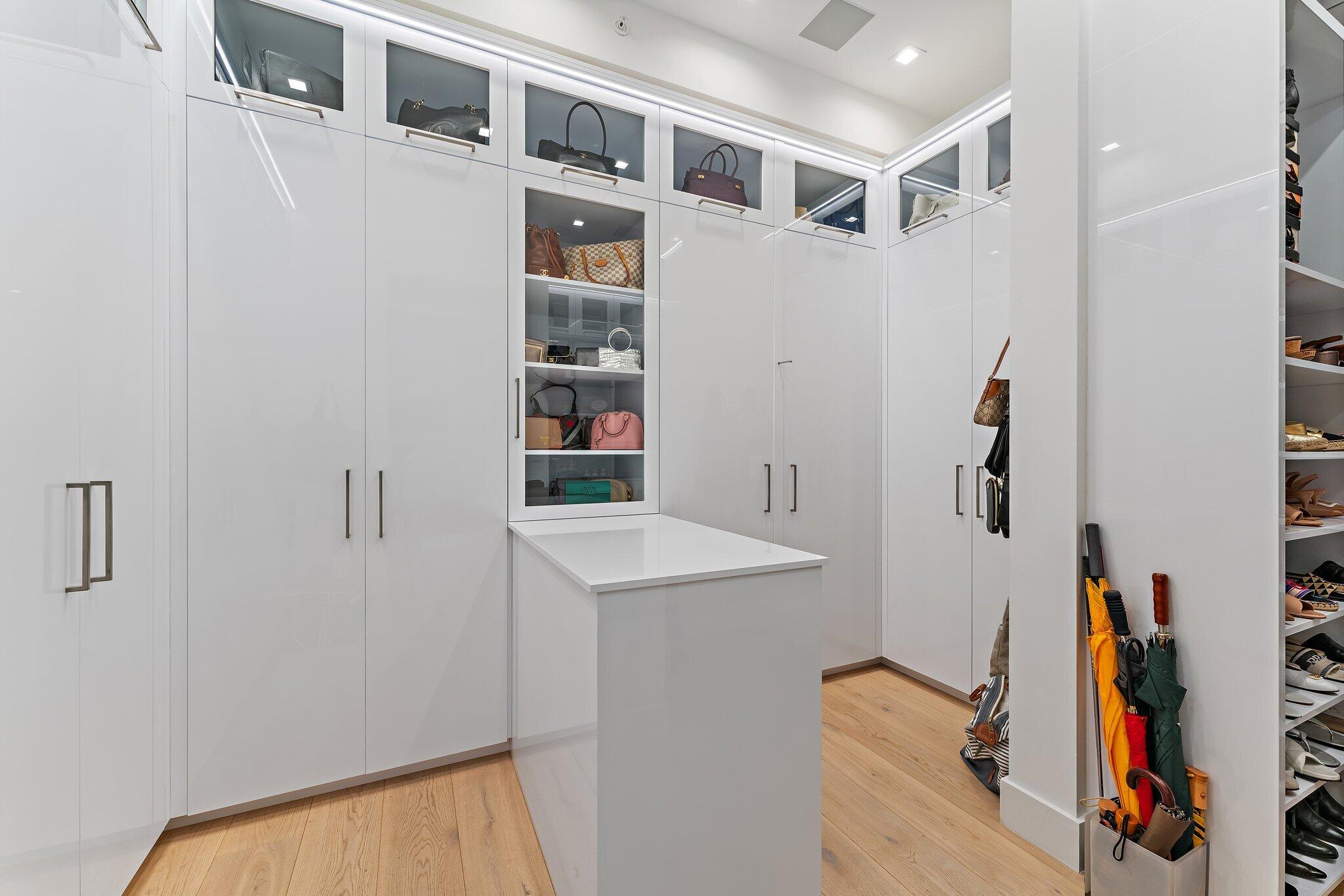 MLS #R11151736 image #17