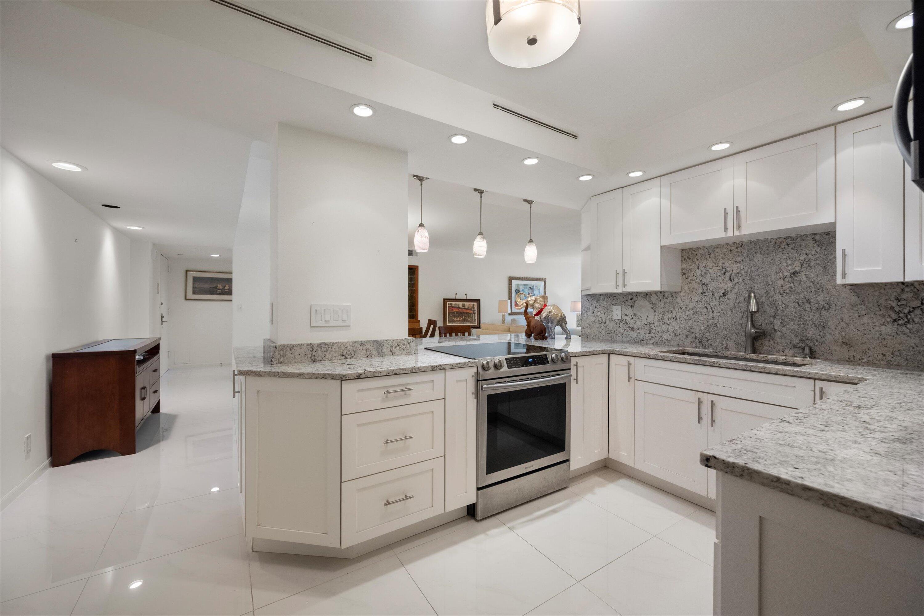 MLS #R11151743 image #22