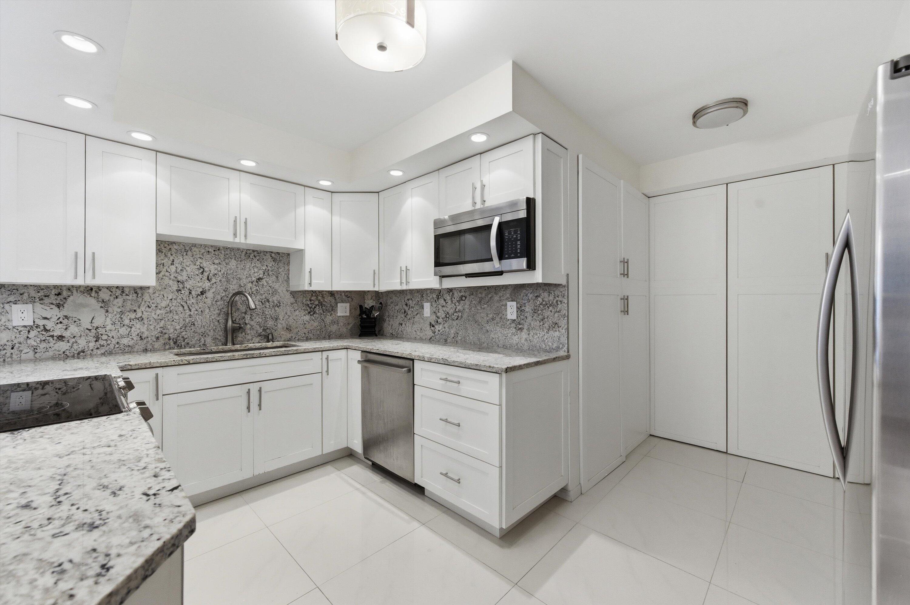 MLS #R11151743 image #32