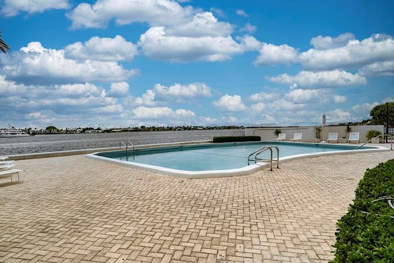 MLS #R11151754 image #25