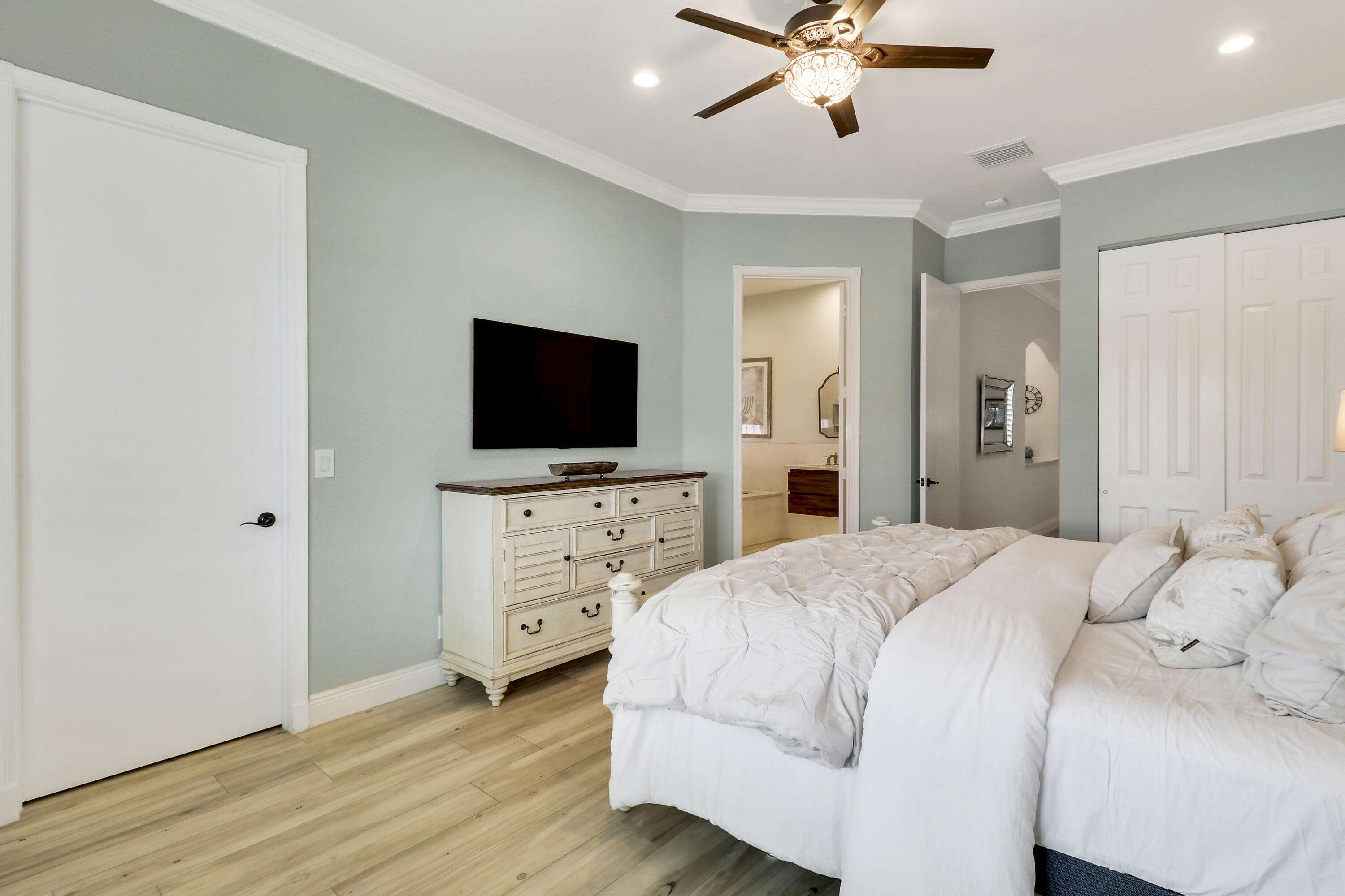 MLS #R11151757 image #22