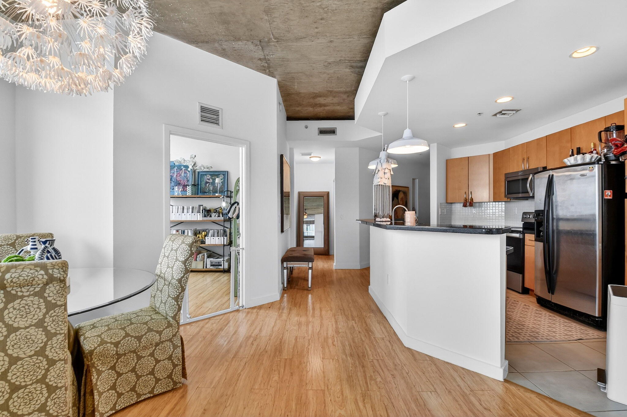 MLS #R11151793 image #5