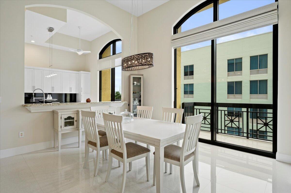 MLS #R11151794 image #10