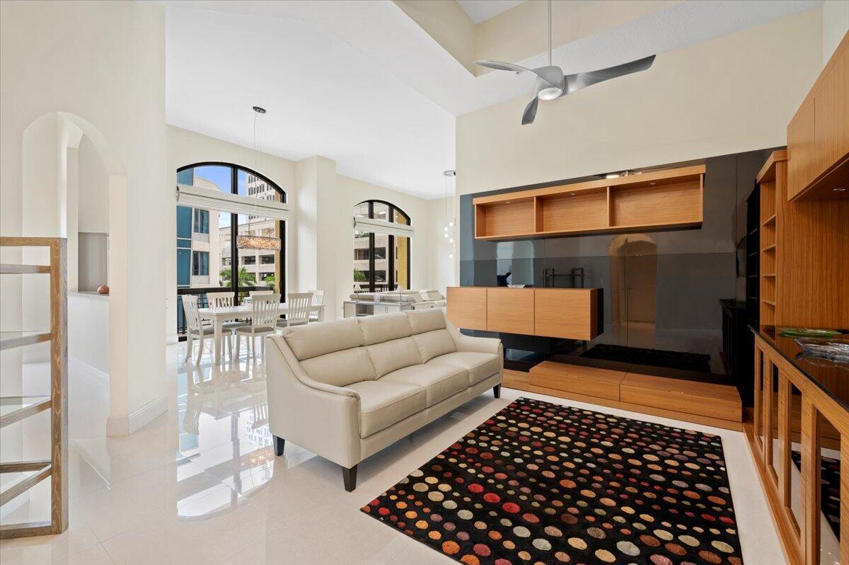 MLS #R11151794 image #7