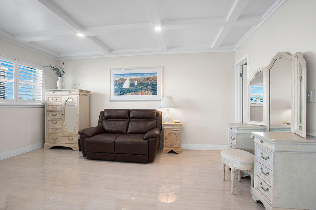 MLS #R11151871 image #19