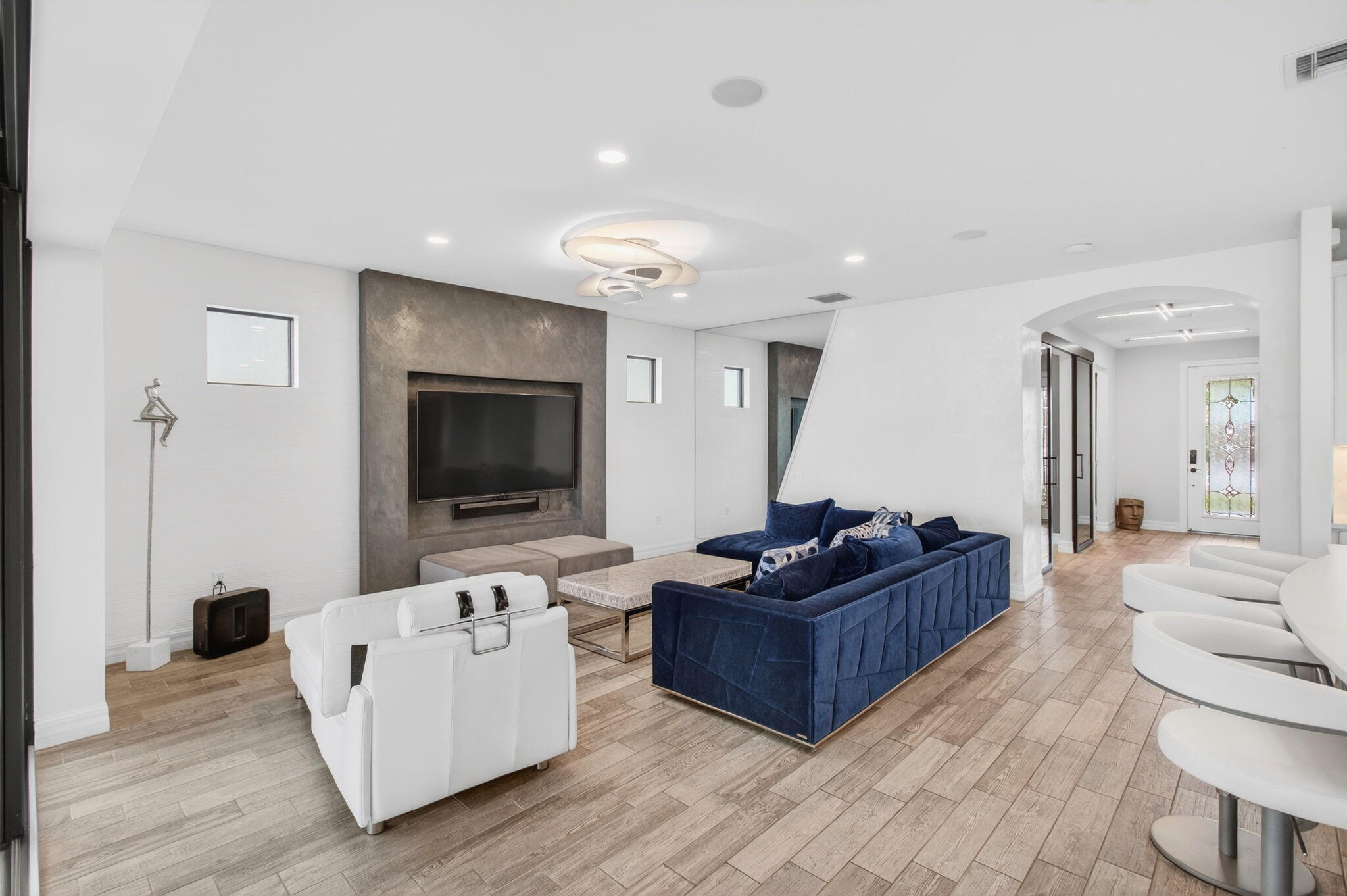 MLS #R11151928 image #17