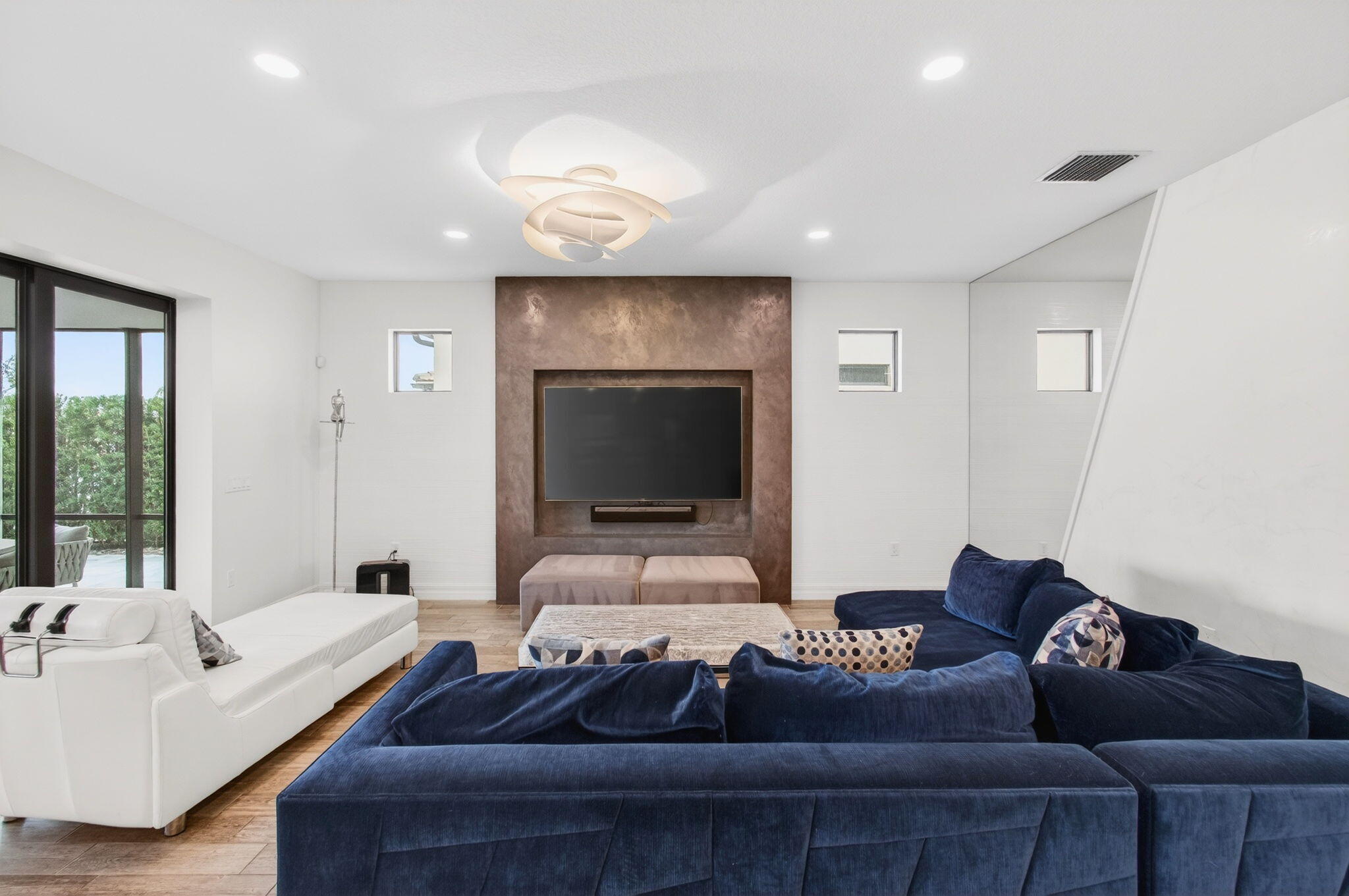 MLS #R11151928 image #18