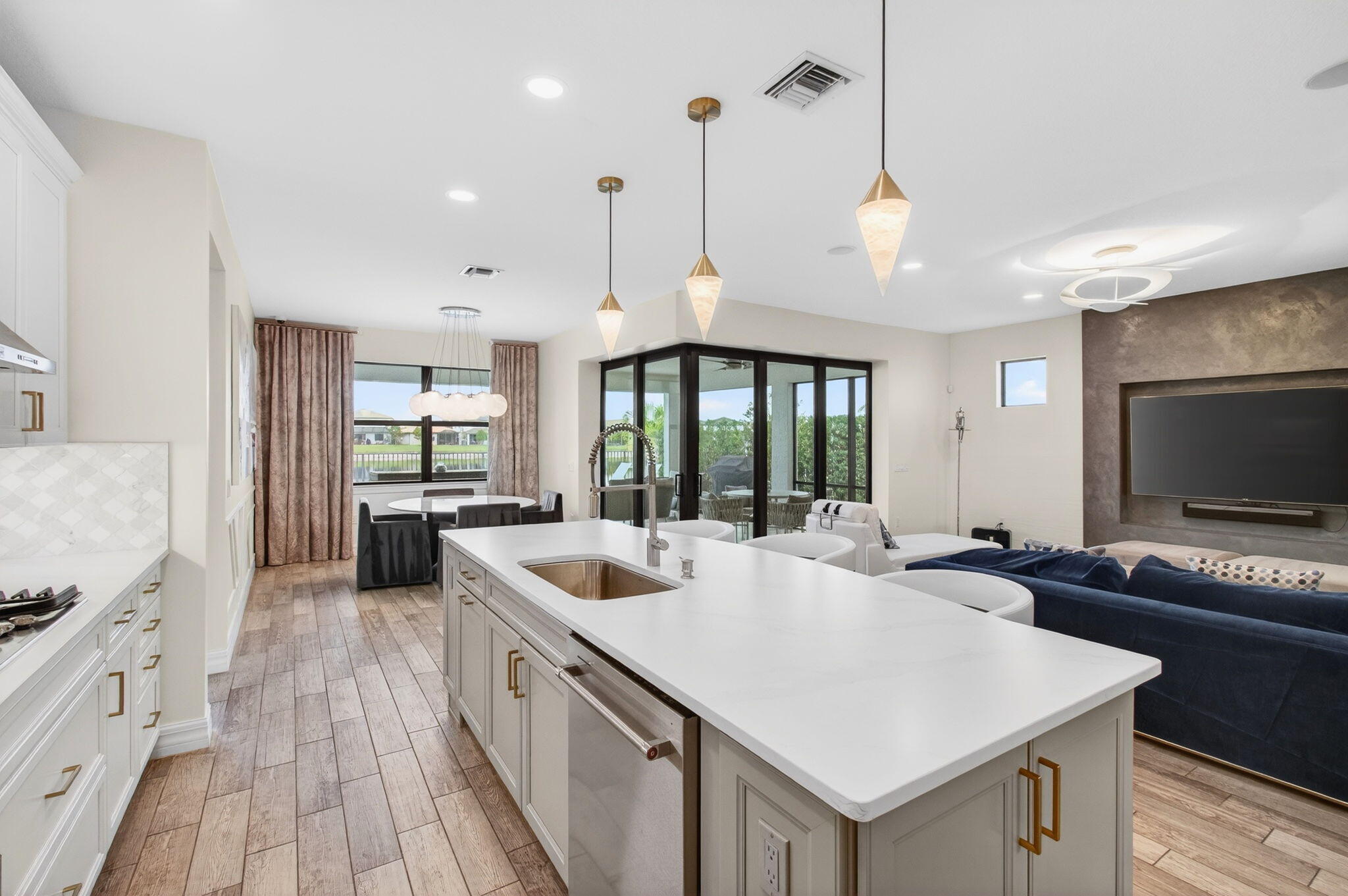 MLS #R11151928 image #19