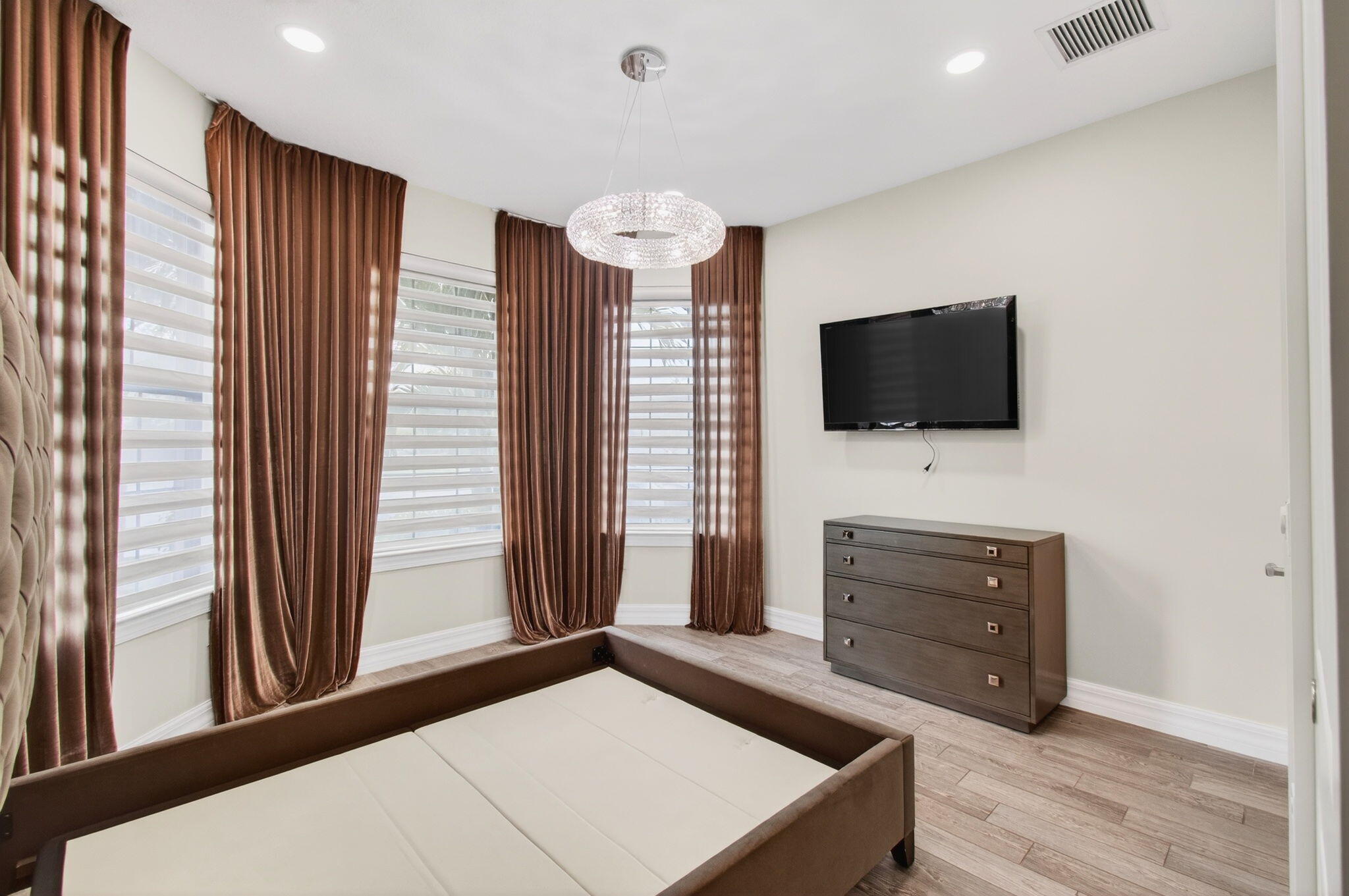 MLS #R11151928 image #51