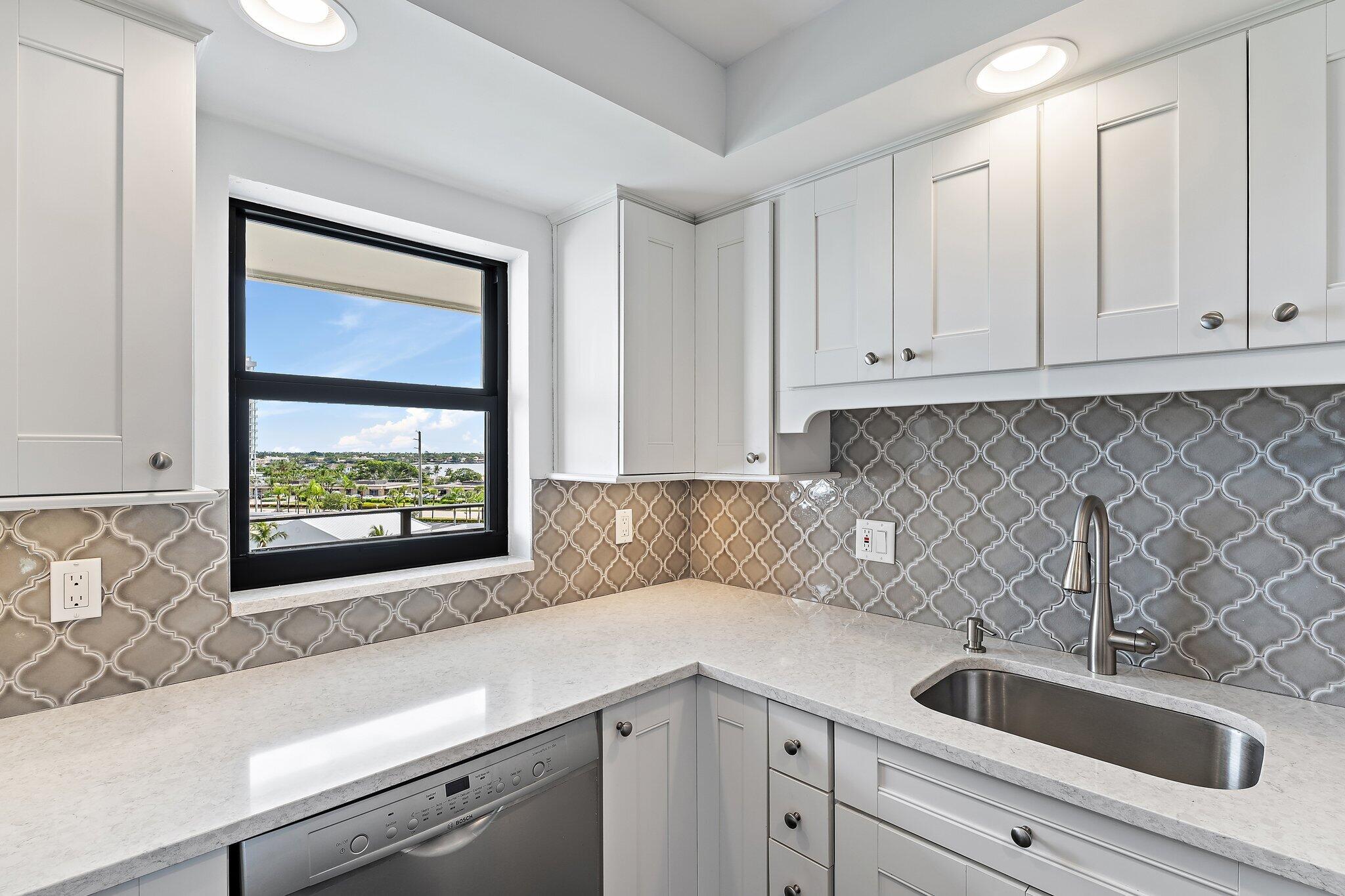 MLS #R11152025 image #14