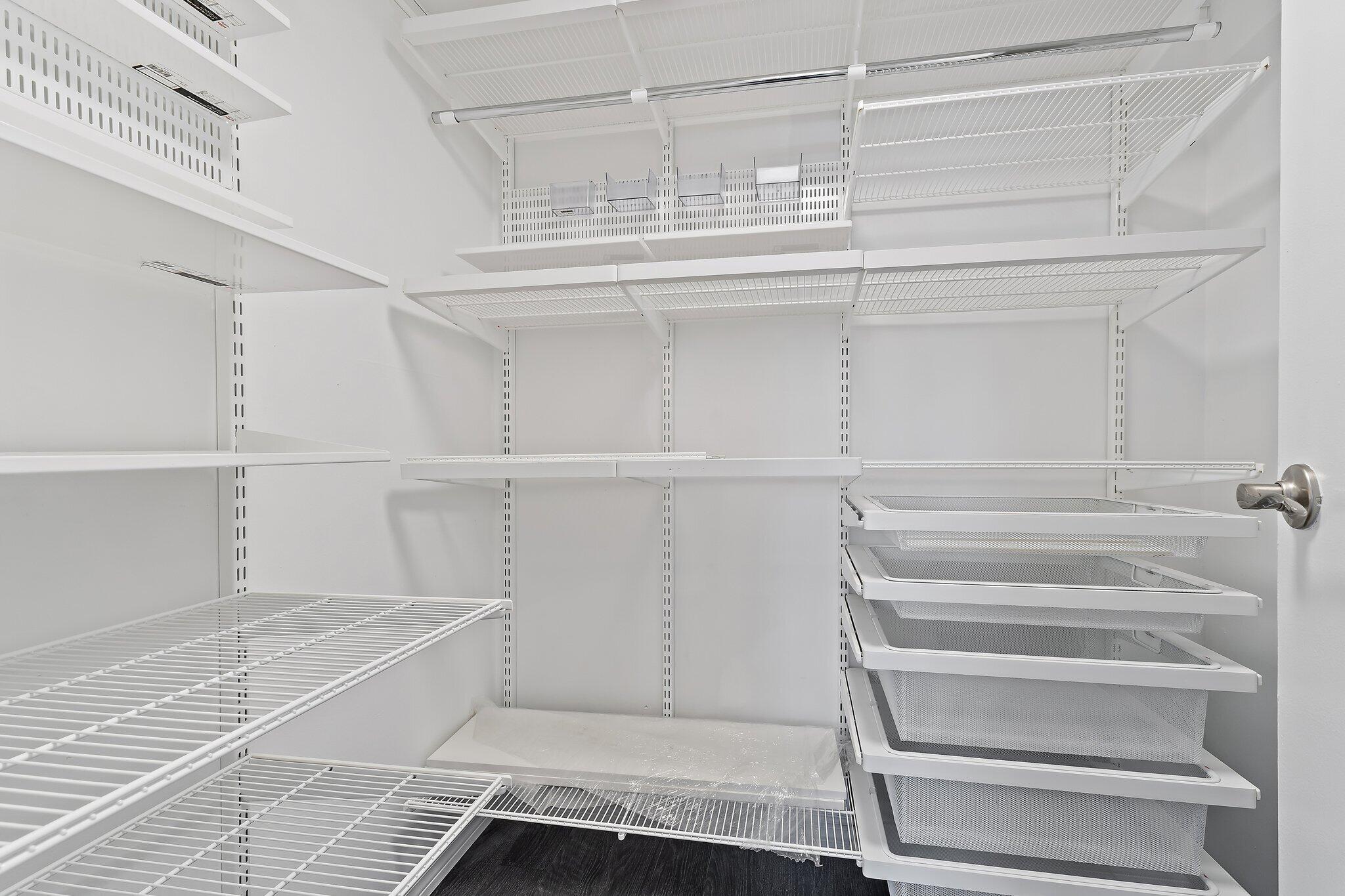 MLS #R11152025 image #30