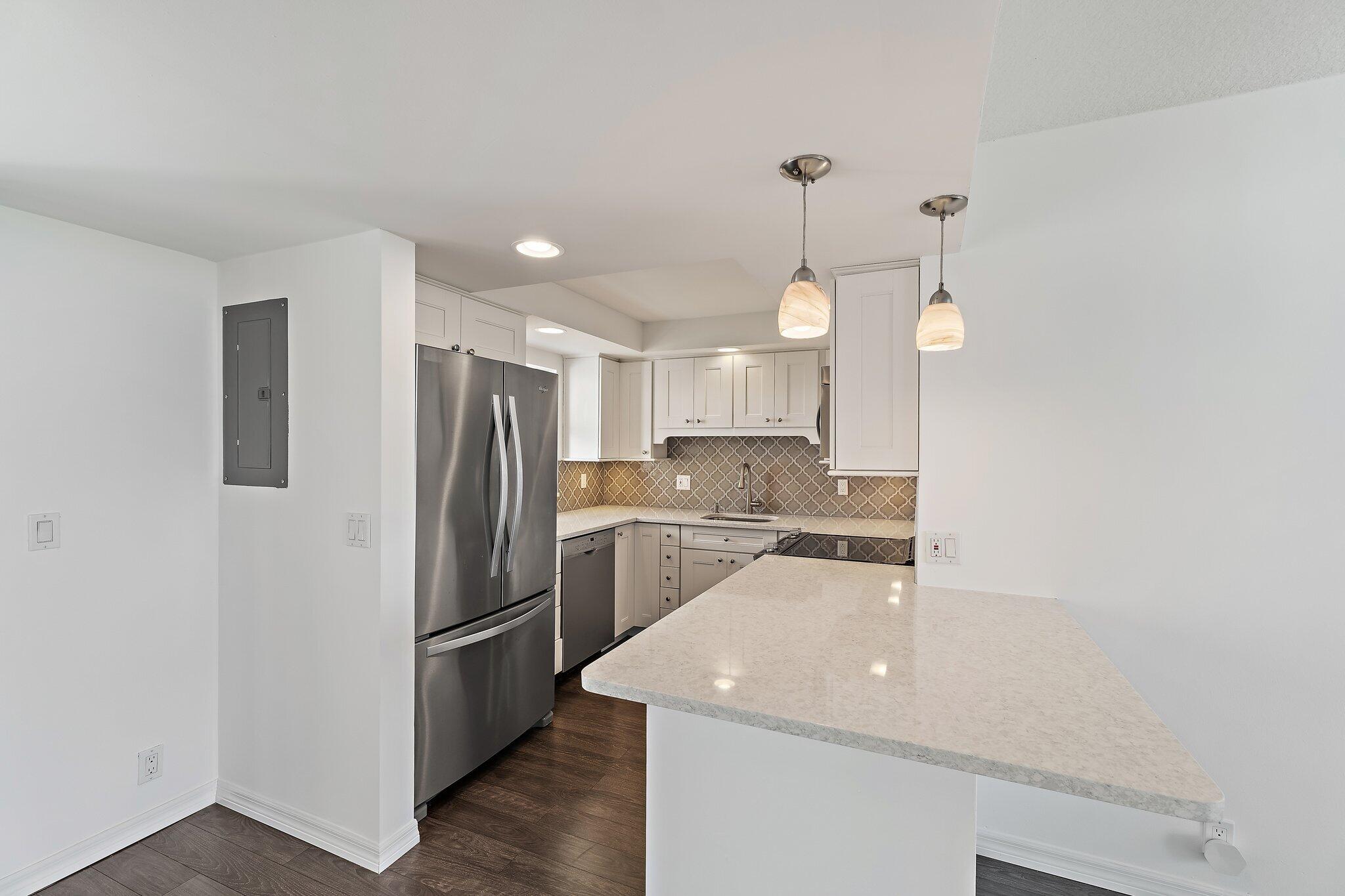 MLS #R11152025 image #5