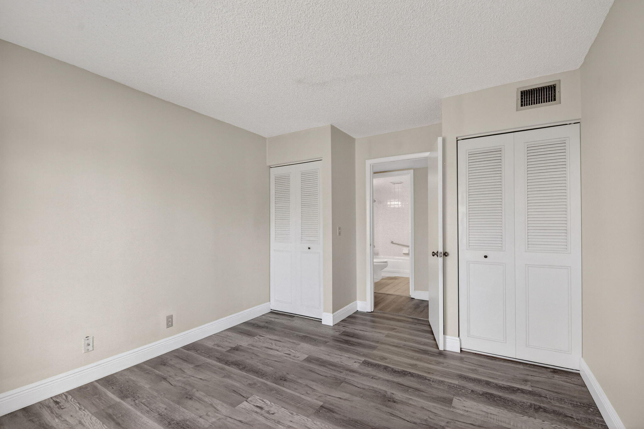 MLS #R11152030 image #25