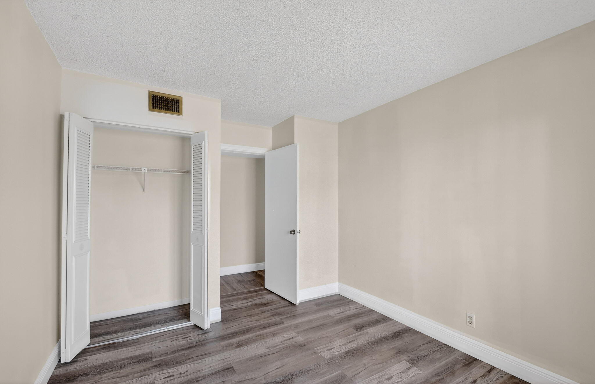 MLS #R11152030 image #29