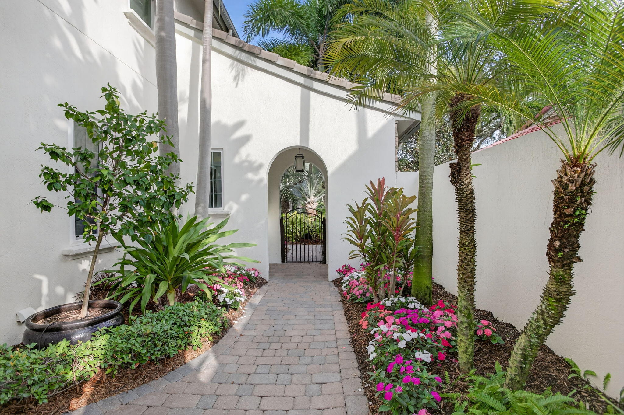 MLS #R11152096 image #4