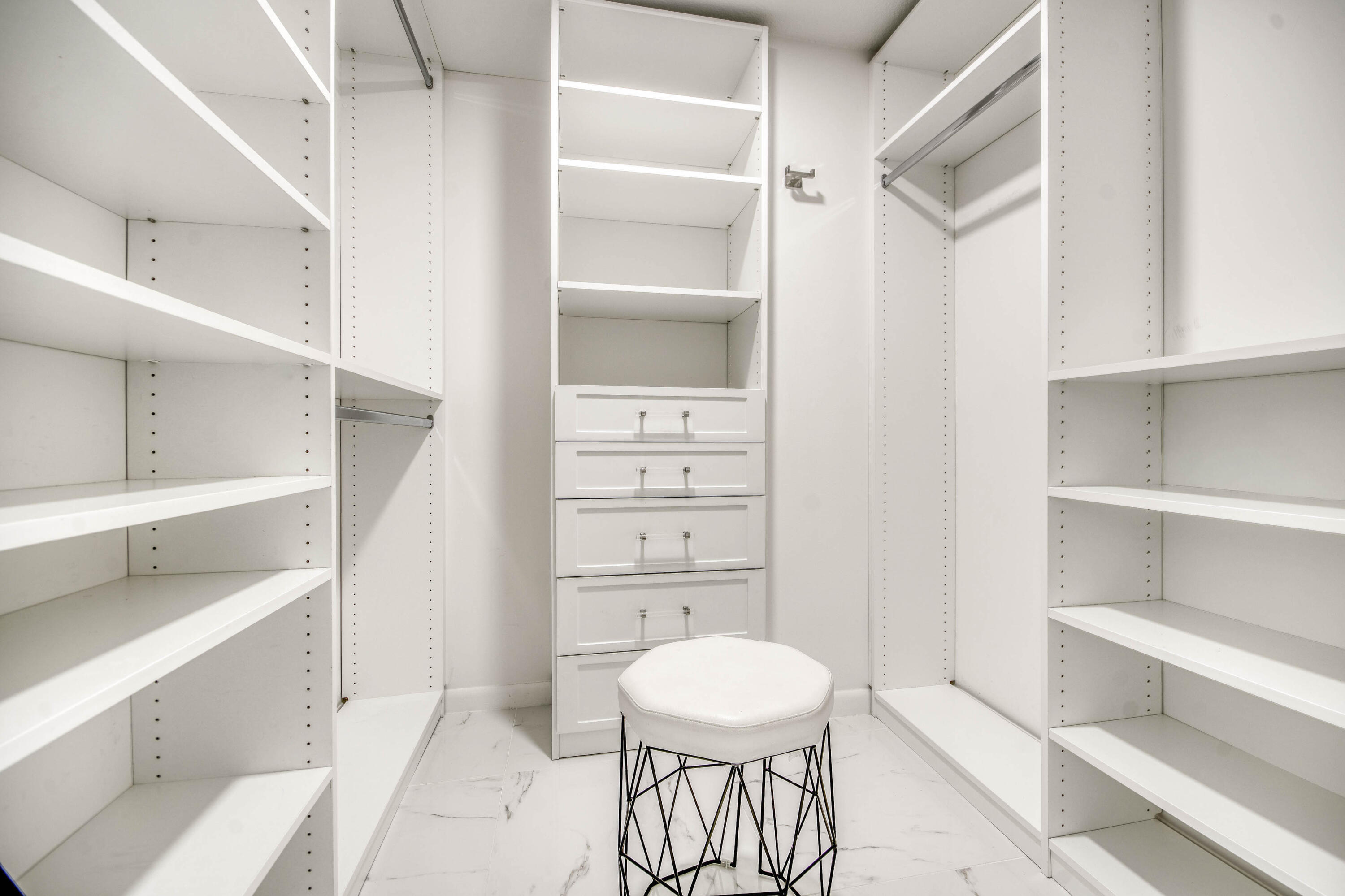 MLS #R11152145 image #19