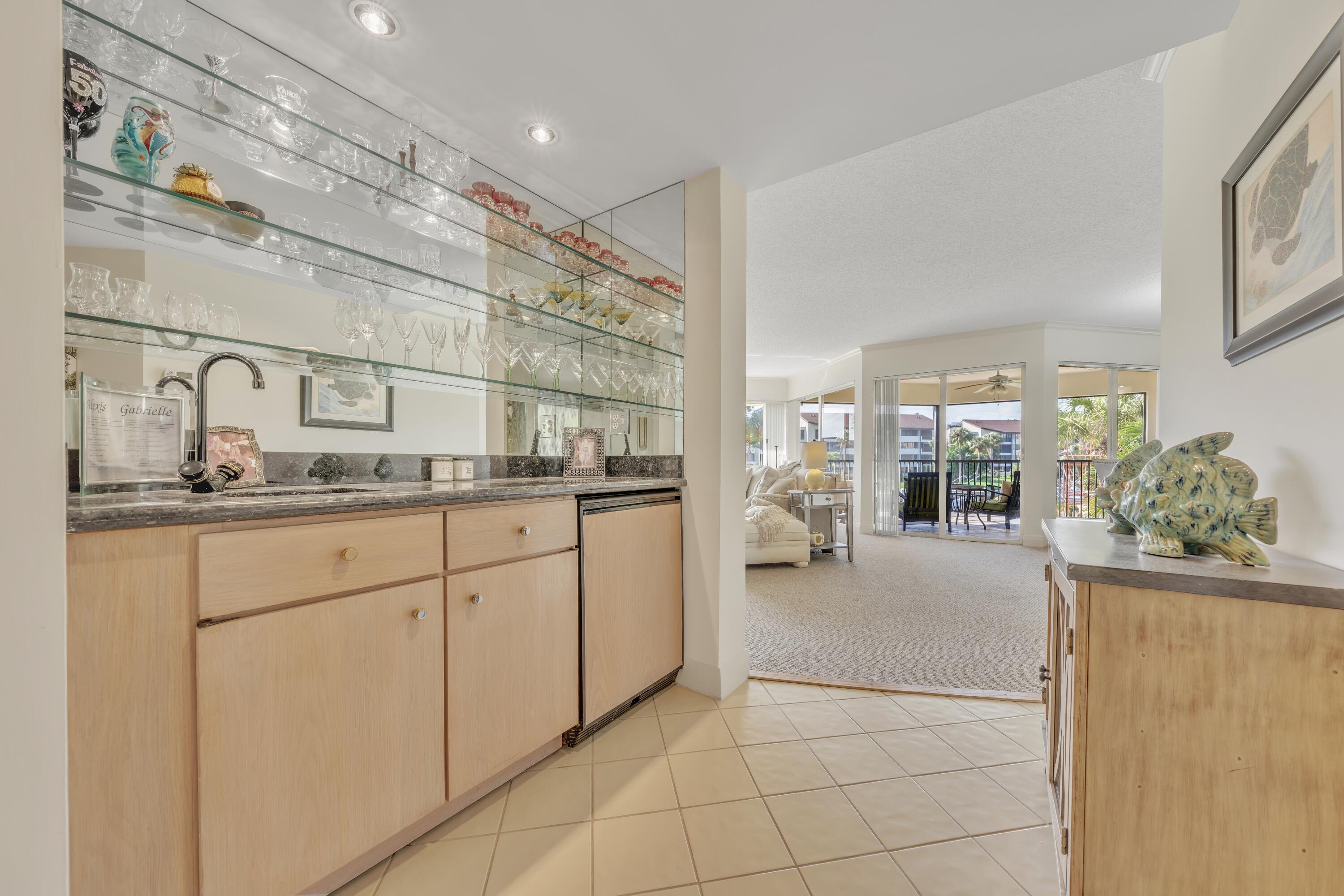 MLS #R11152191 image #14