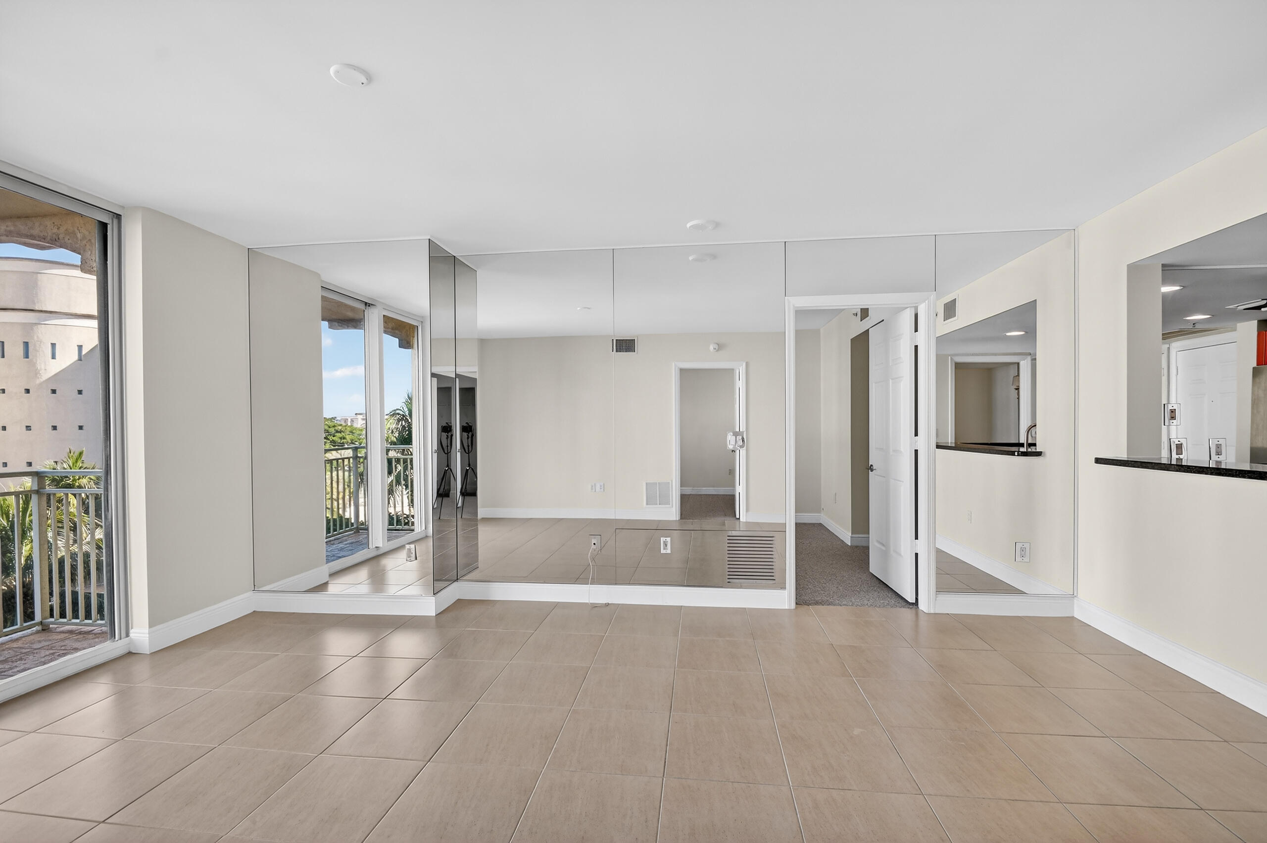 MLS #R11152239 image #14