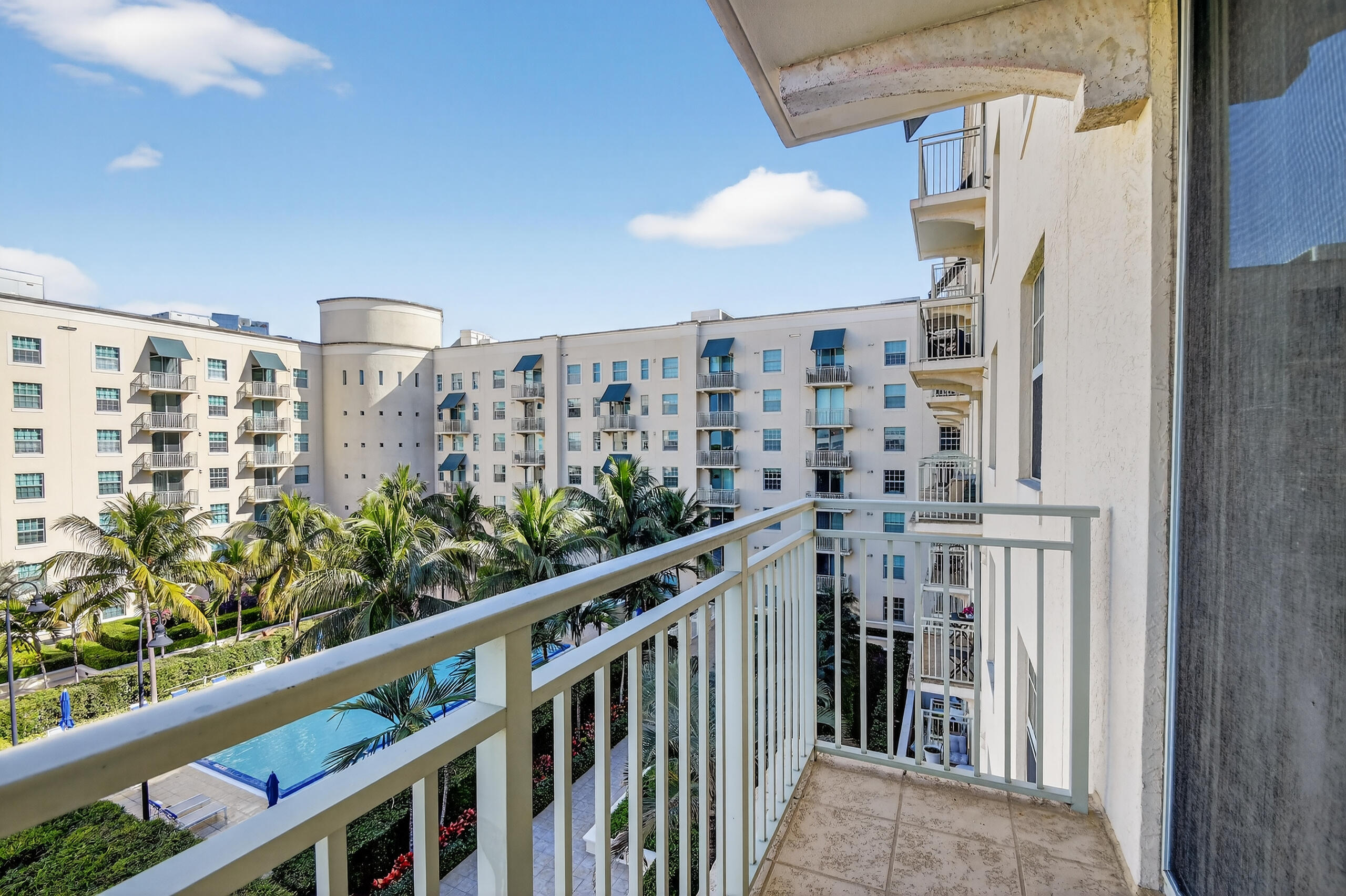 MLS #R11152239 image #16