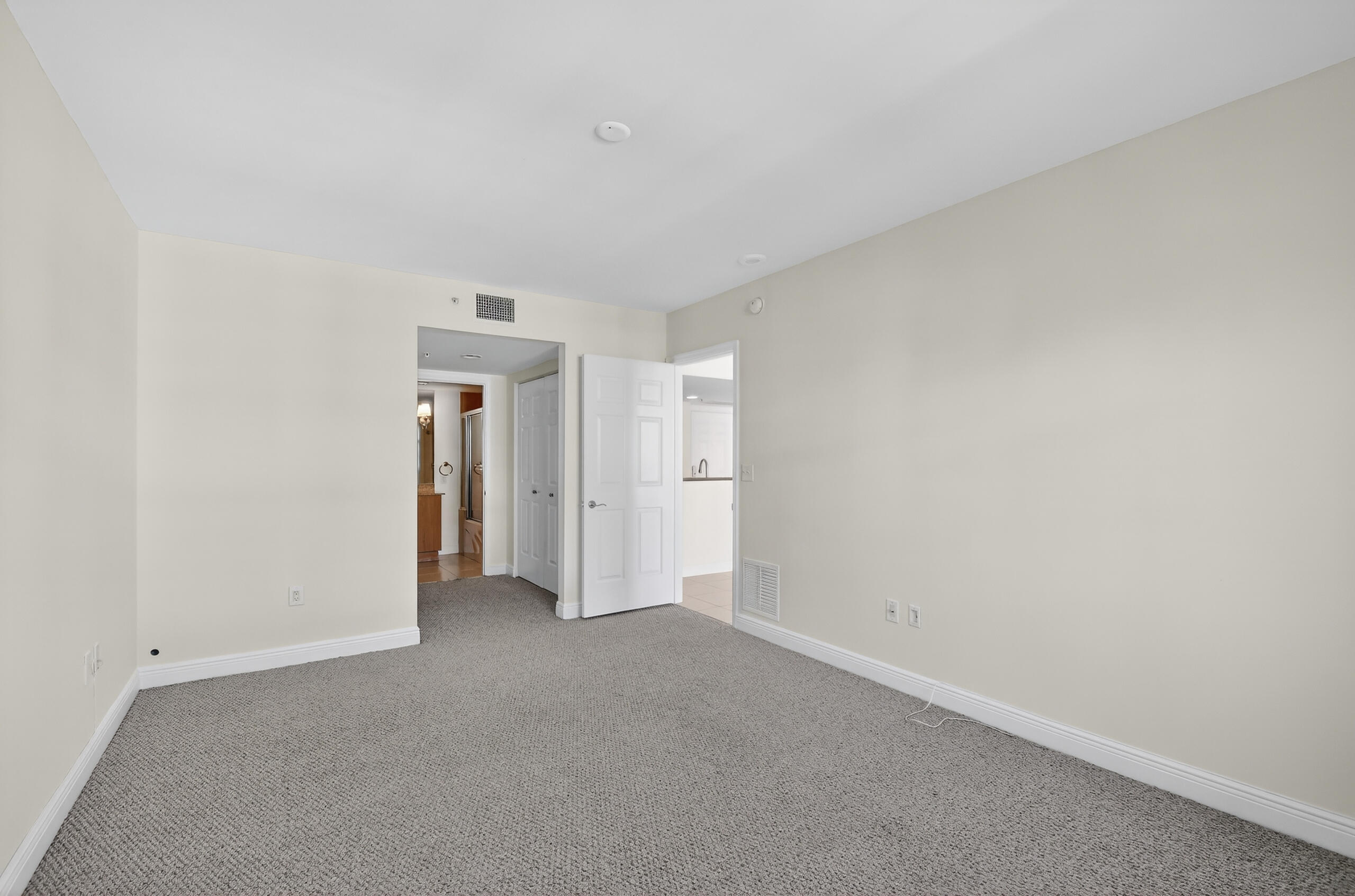 MLS #R11152239 image #22