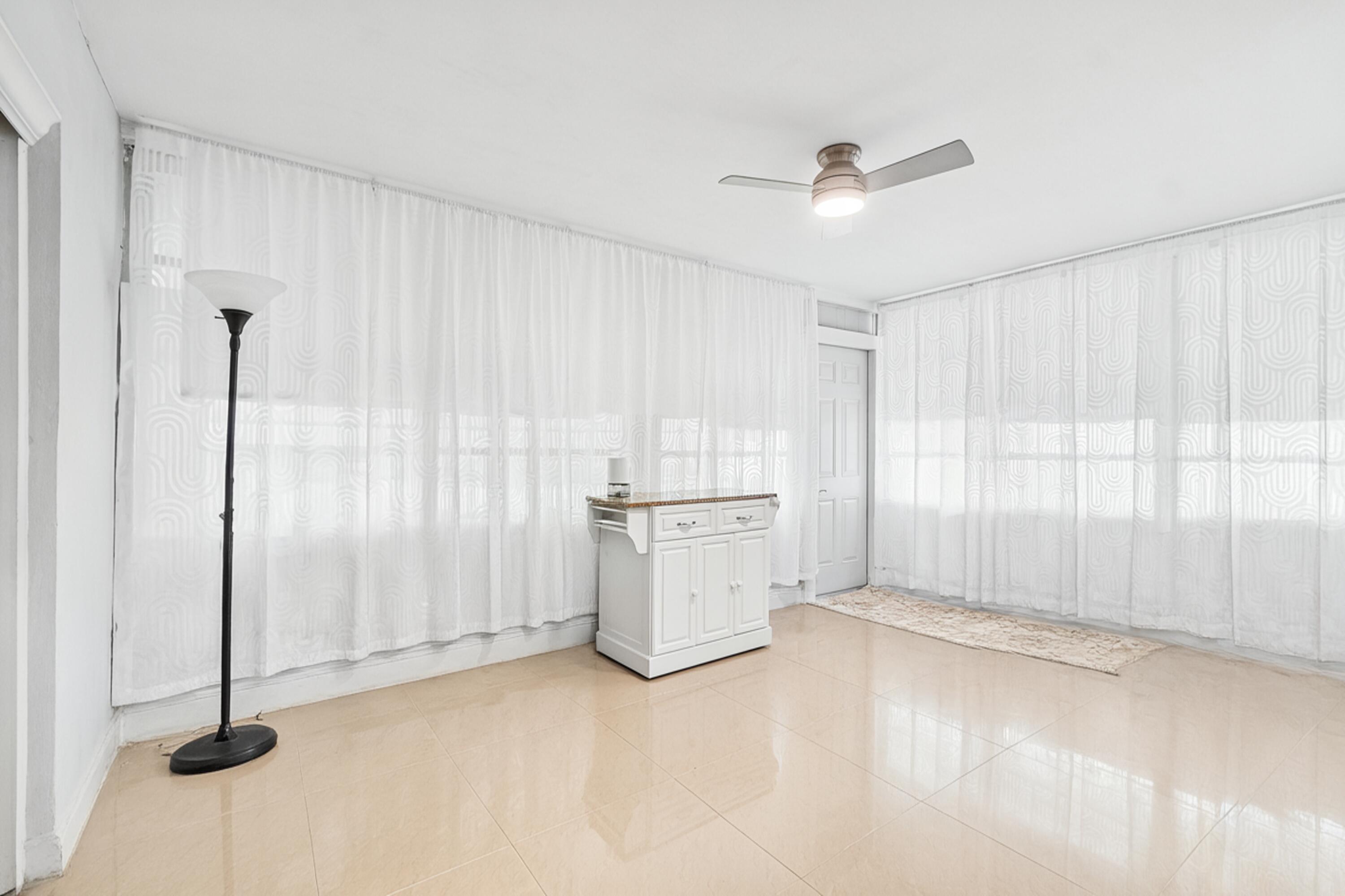 MLS #R11152439 image #12