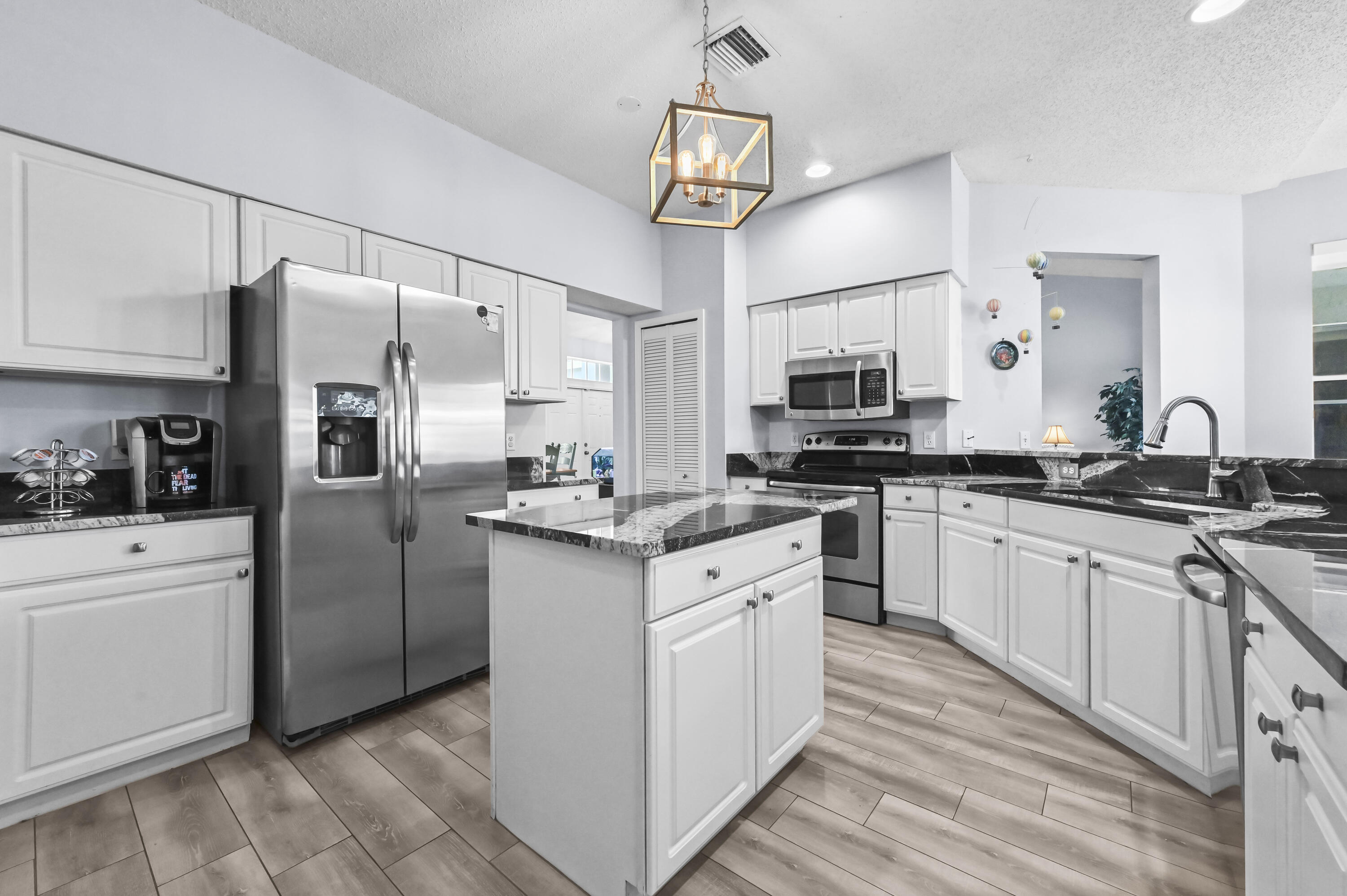 MLS #R11152653 image #12