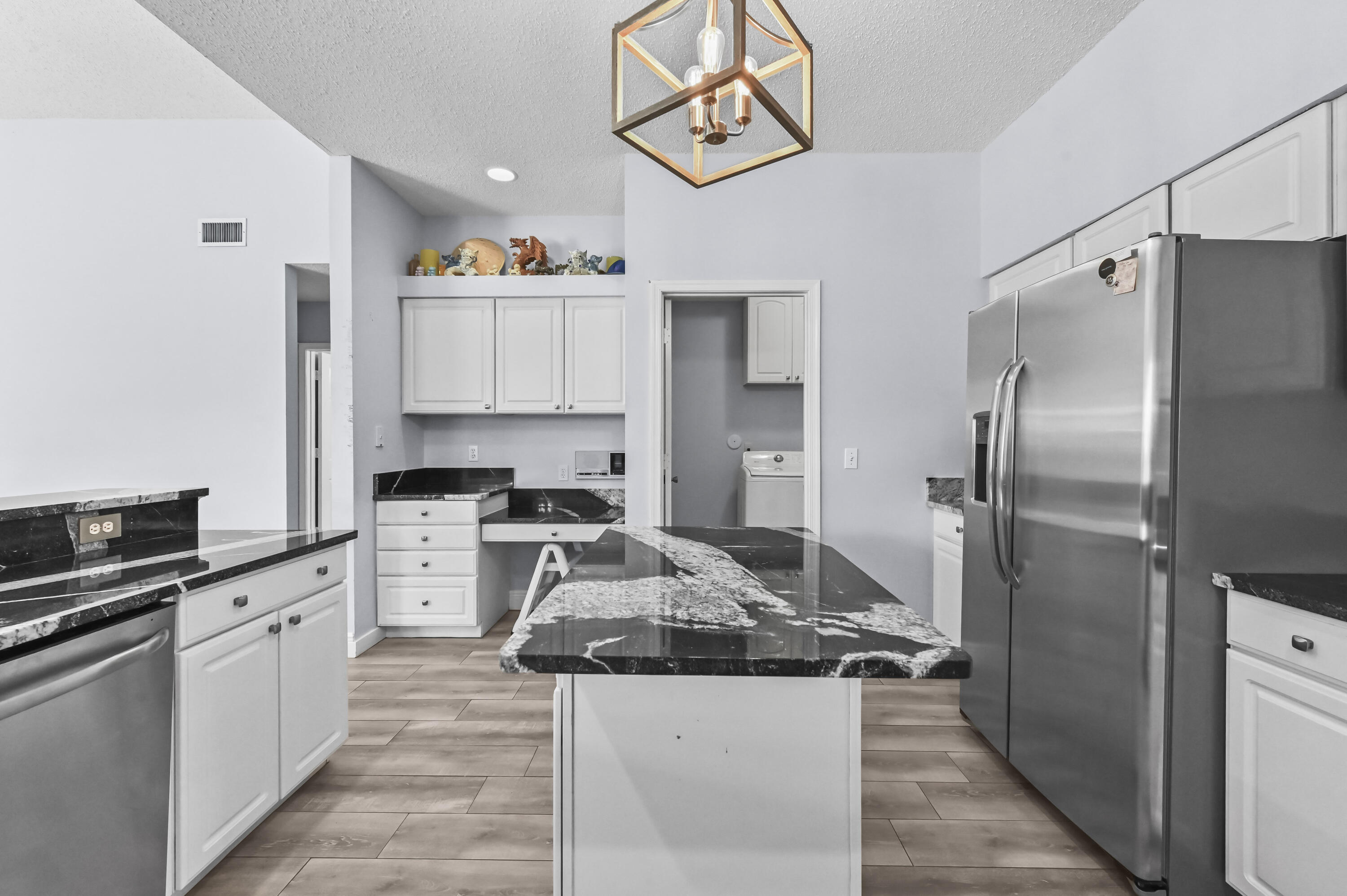 MLS #R11152653 image #9