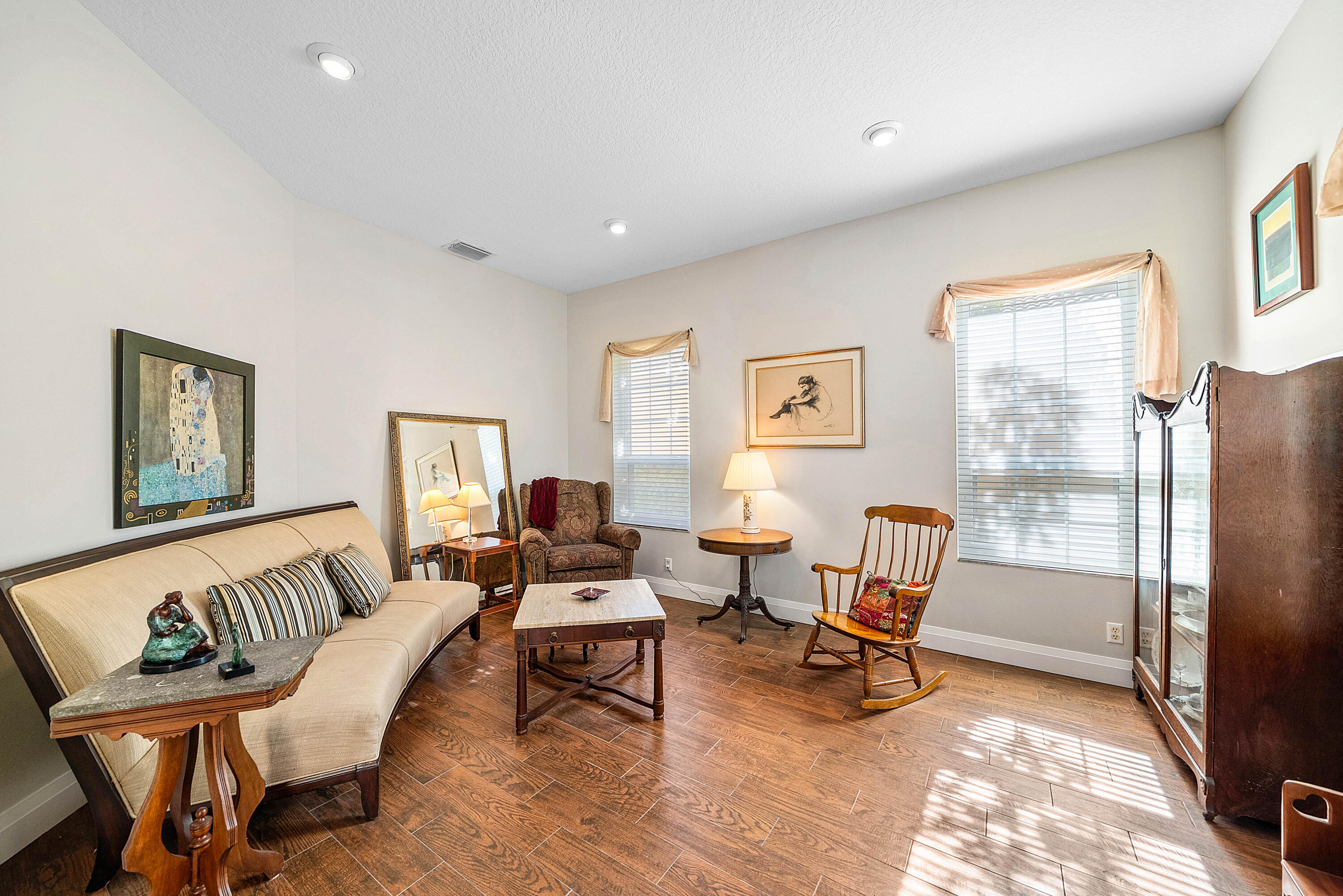 MLS #R11152704 image #21