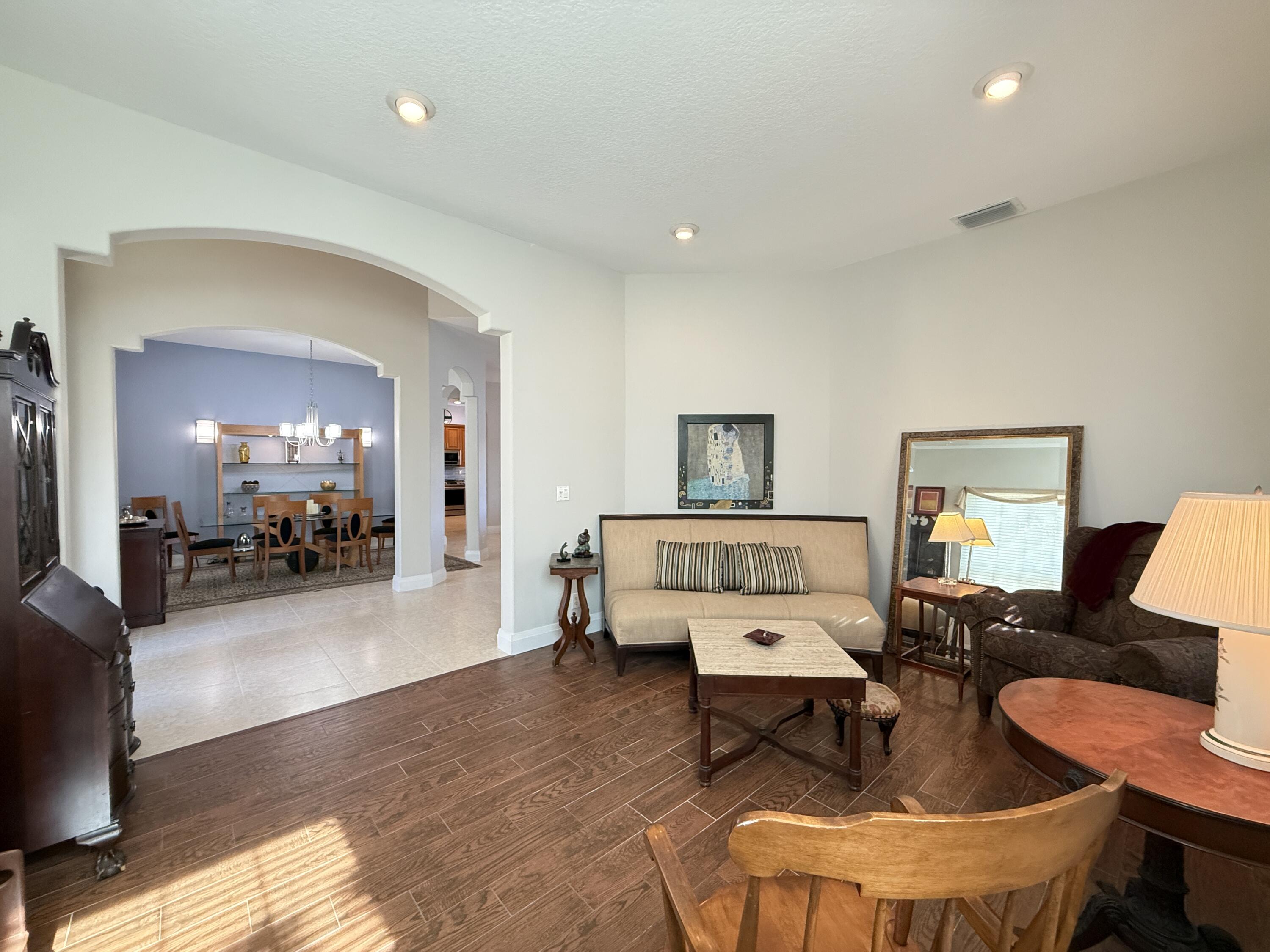 MLS #R11152704 image #23