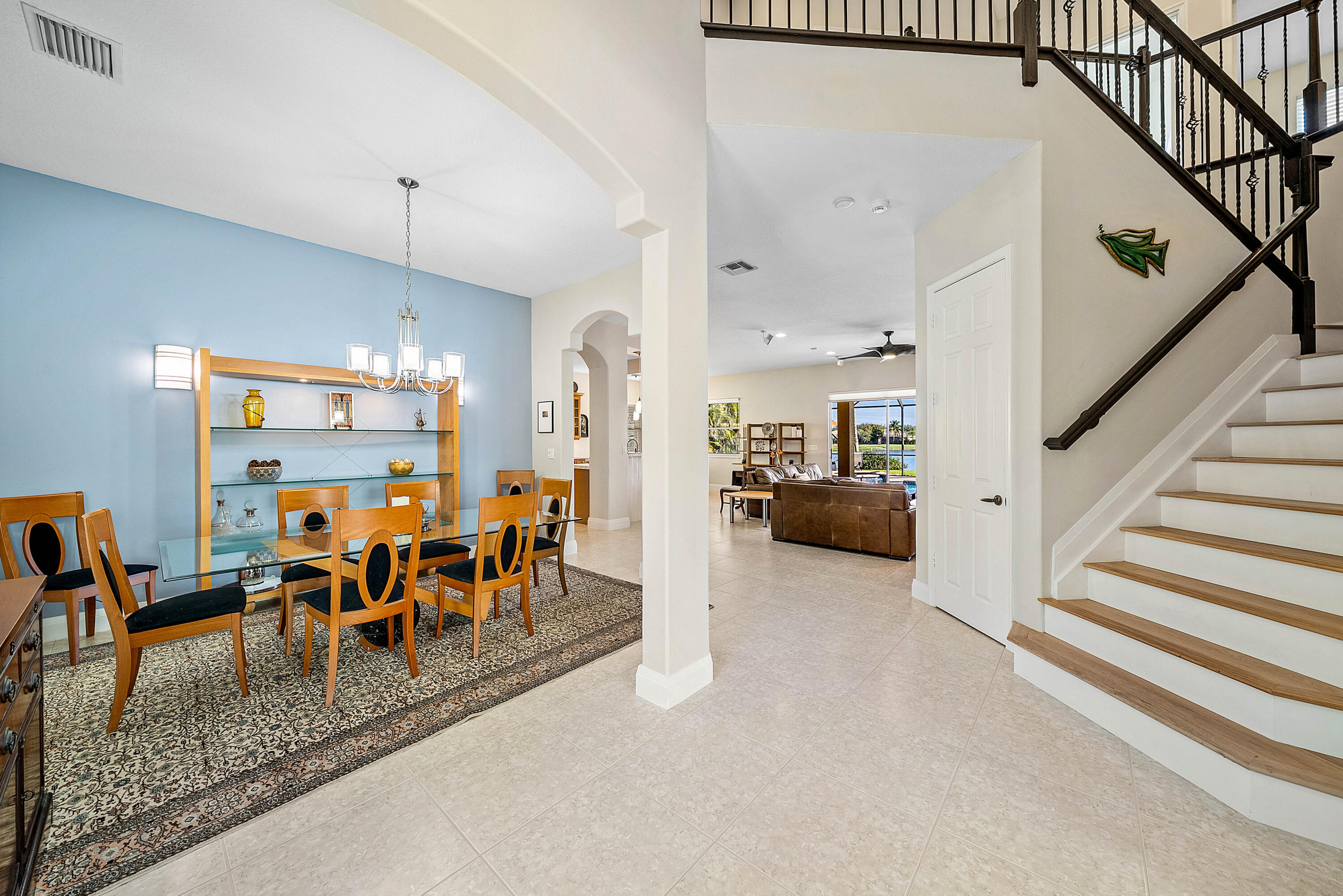 MLS #R11152704 image #5