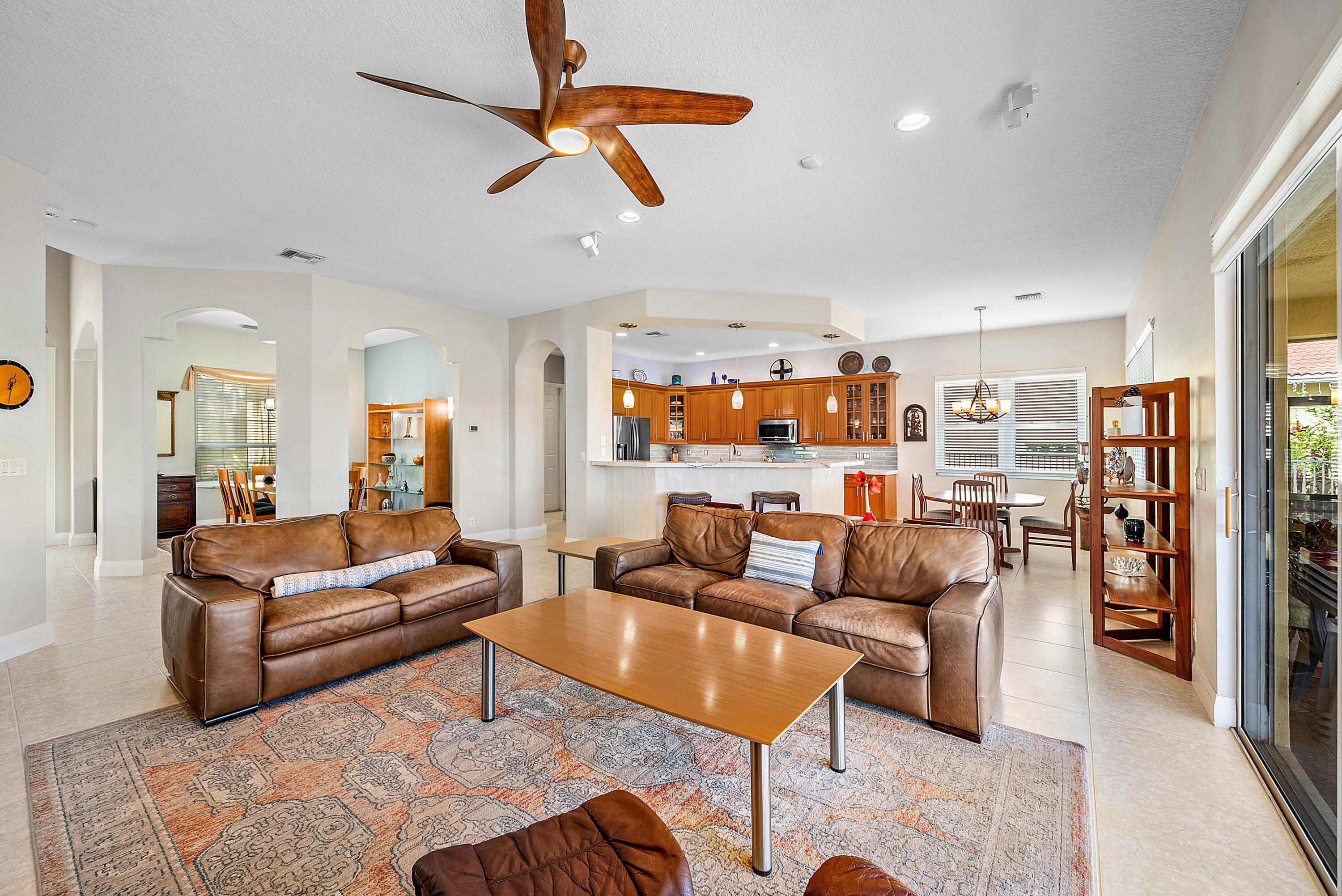 MLS #R11152704 image #8