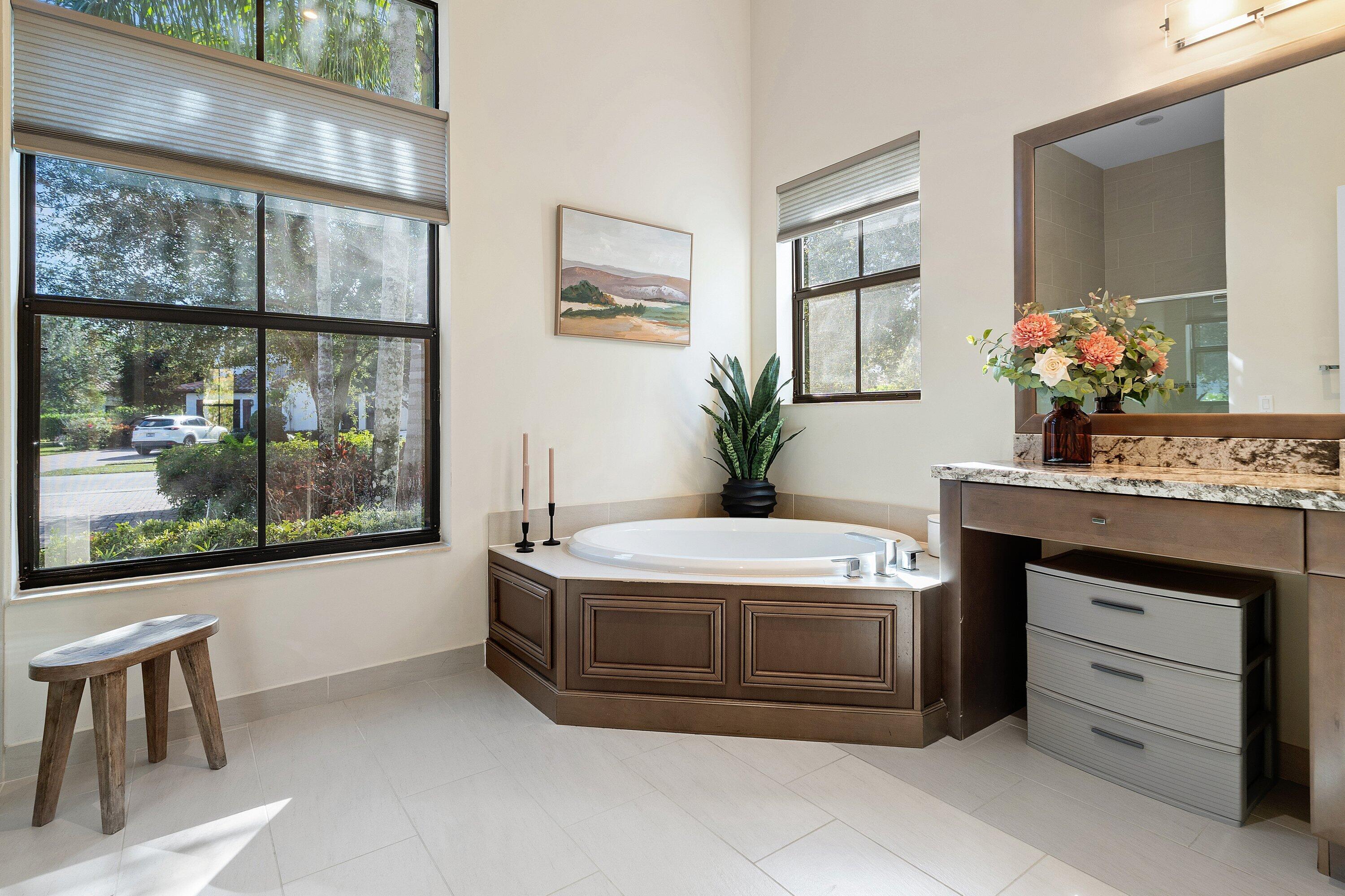 MLS #R11152741 image #23