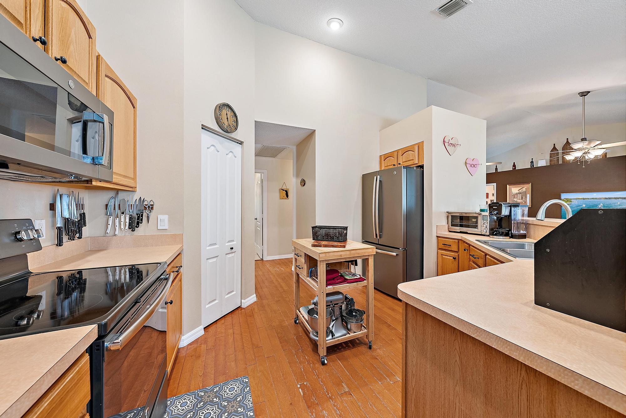 MLS #R11152760 image #10